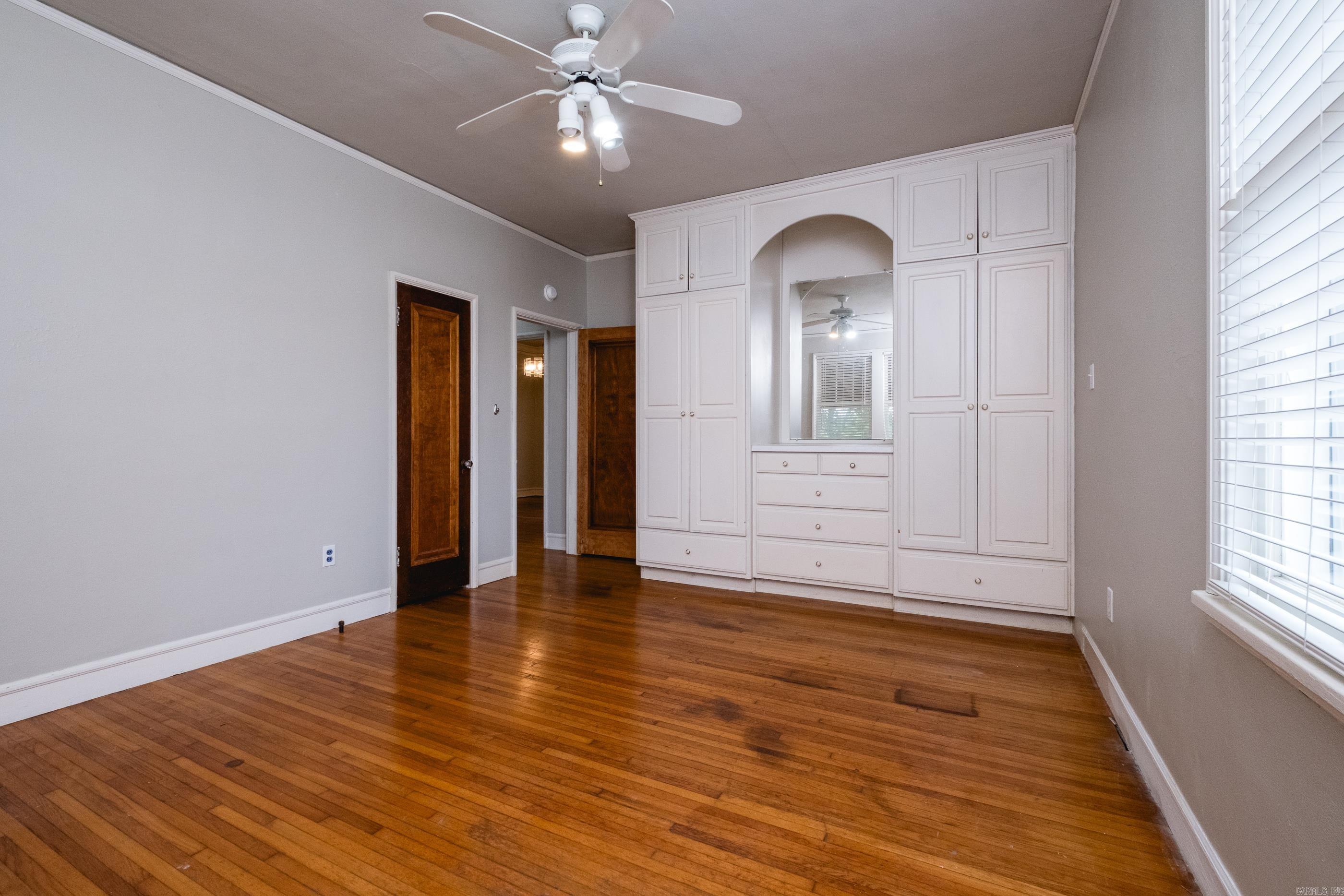 YOUNGS PARK - Residential