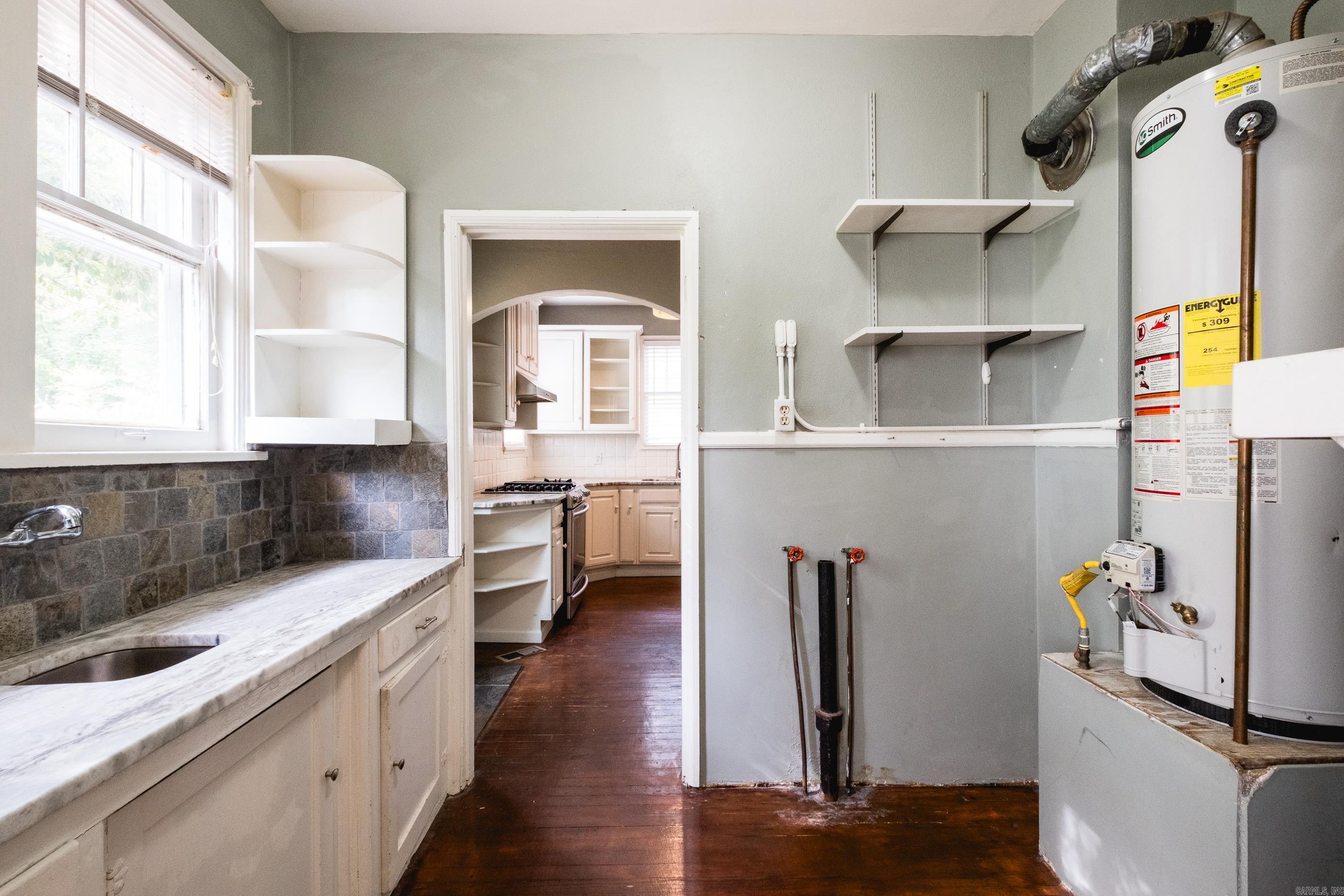 YOUNGS PARK - Residential