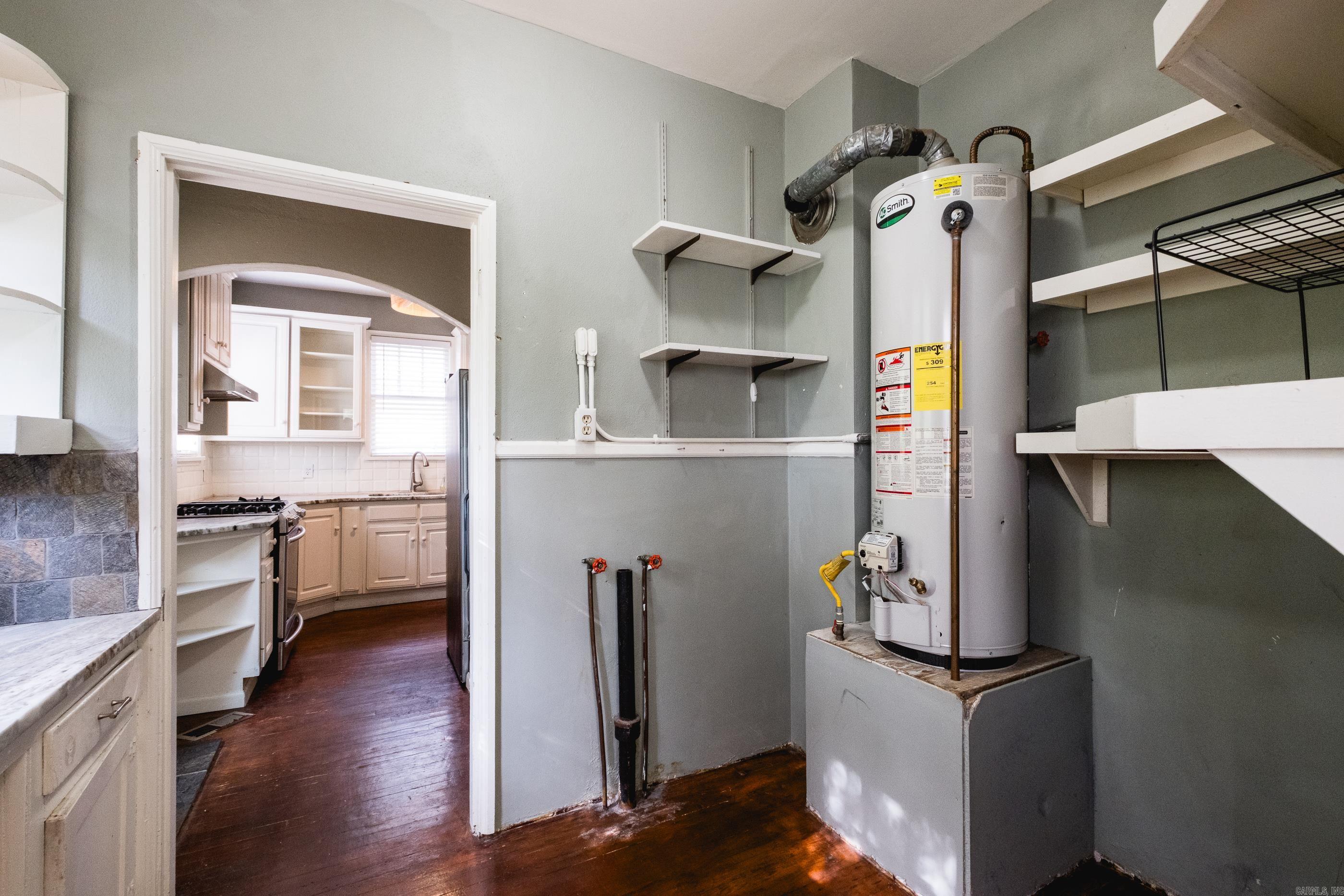 YOUNGS PARK - Residential