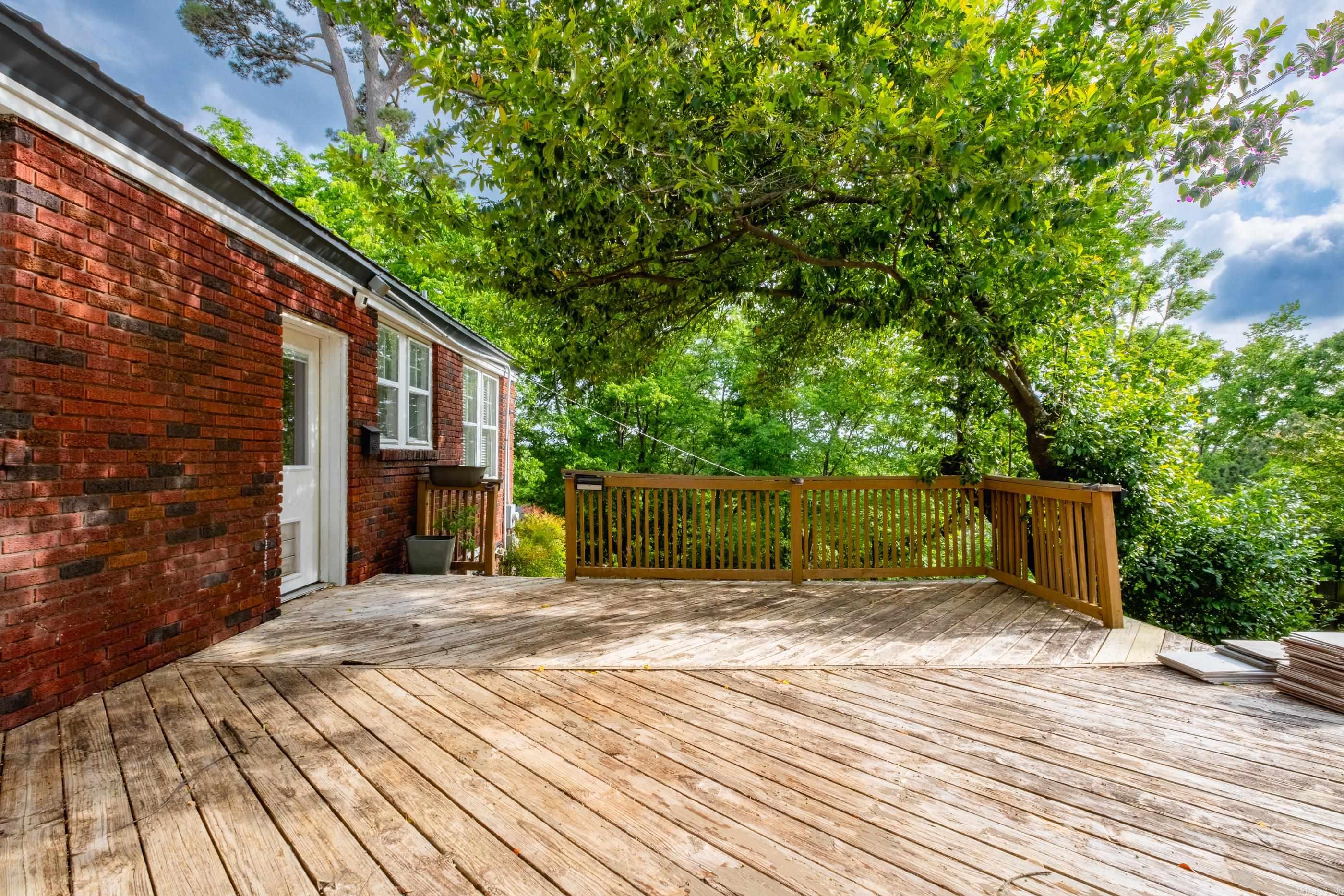 YOUNGS PARK - Residential