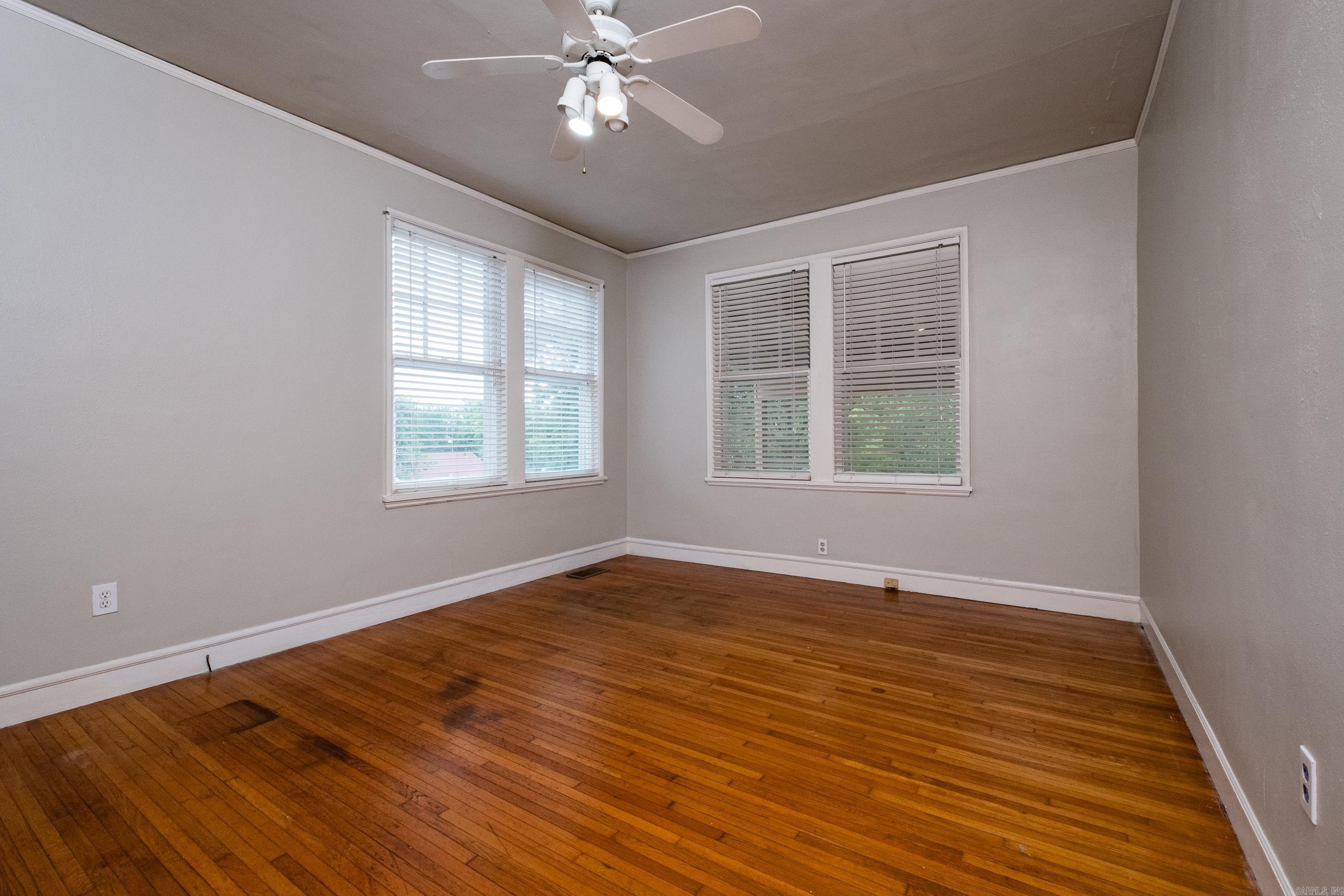 YOUNGS PARK - Residential