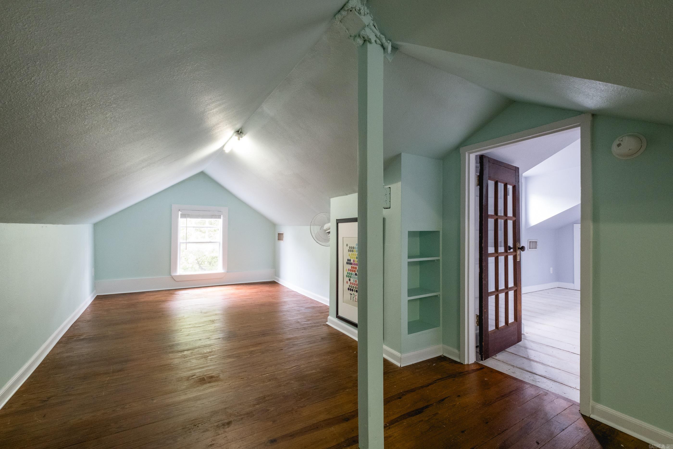 YOUNGS PARK - Residential