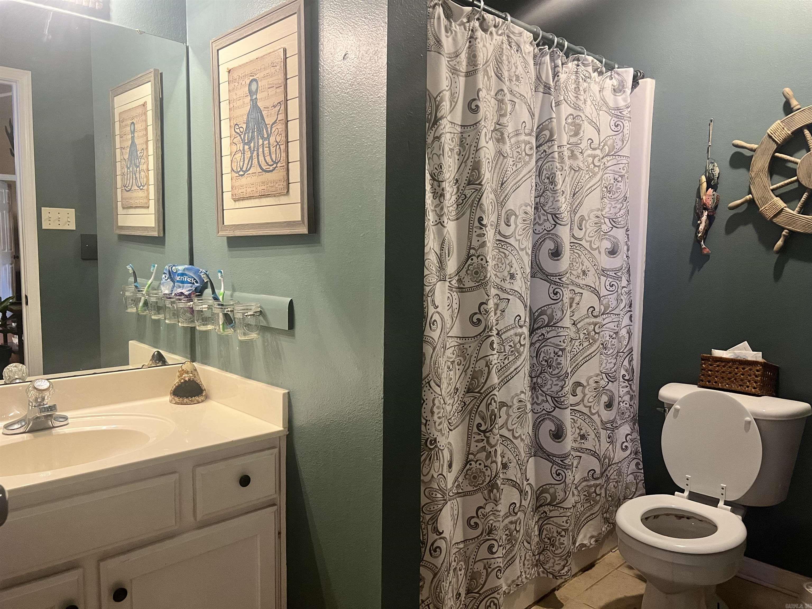 KIMBERLY COVE ADDN - Residential