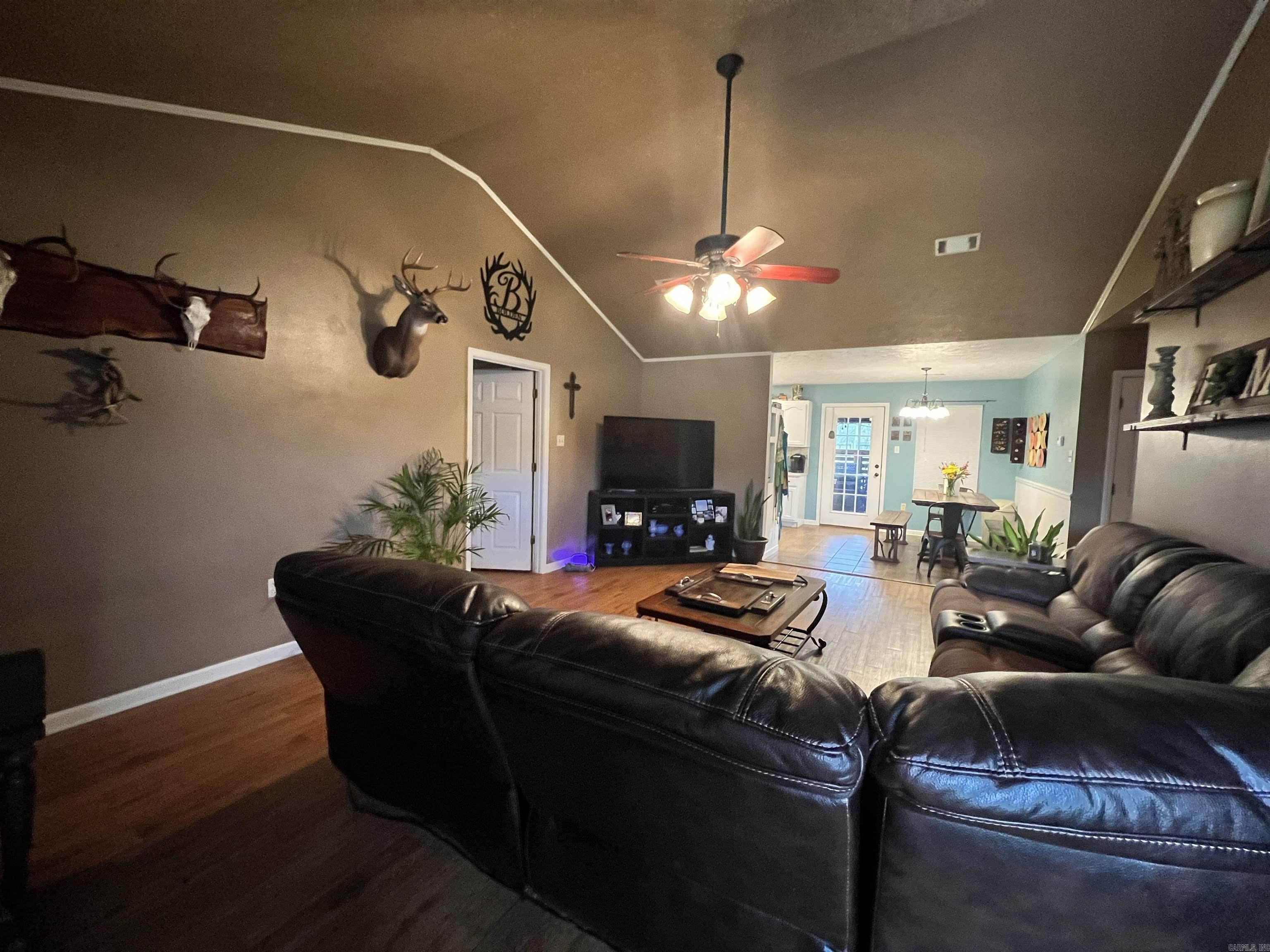 KIMBERLY COVE ADDN - Residential