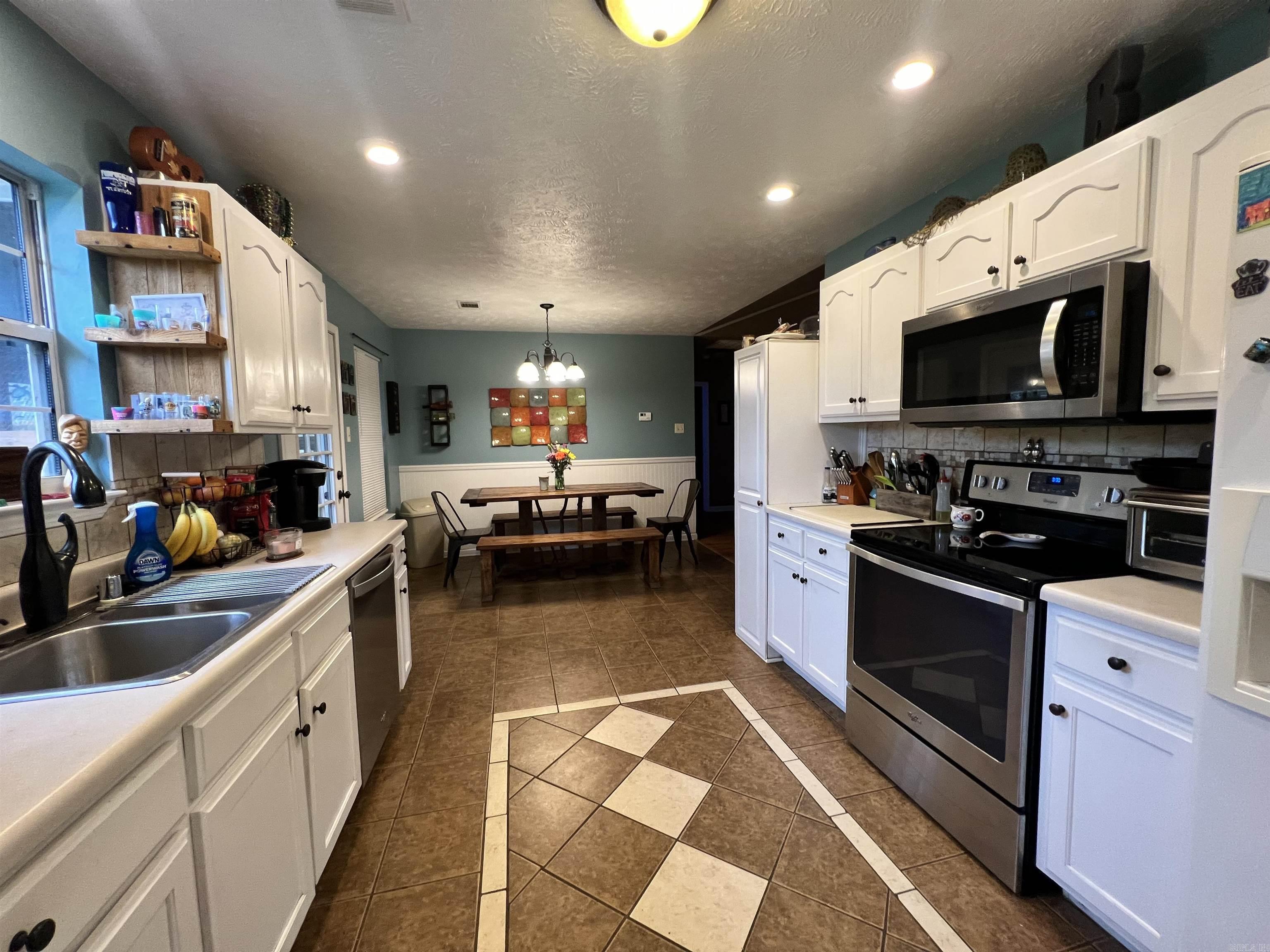 KIMBERLY COVE ADDN - Residential