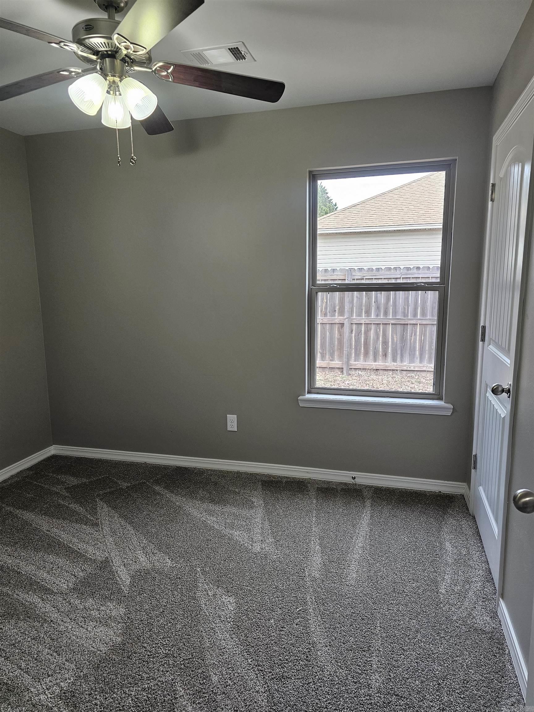 WILLOW OAKS ESTATE - Residential