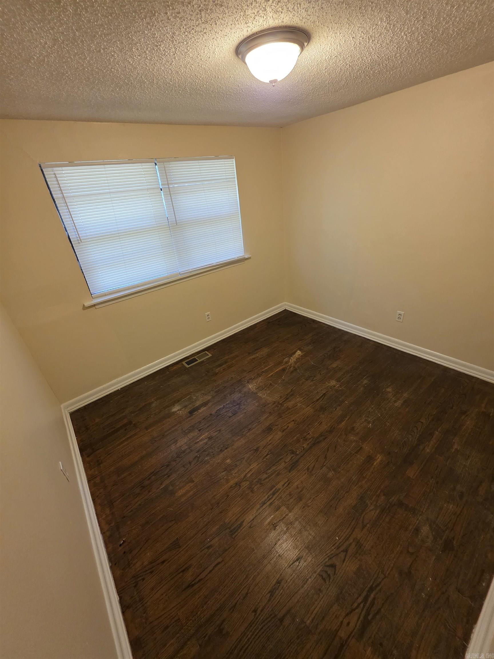 HAMILTON & BRACK - Residential