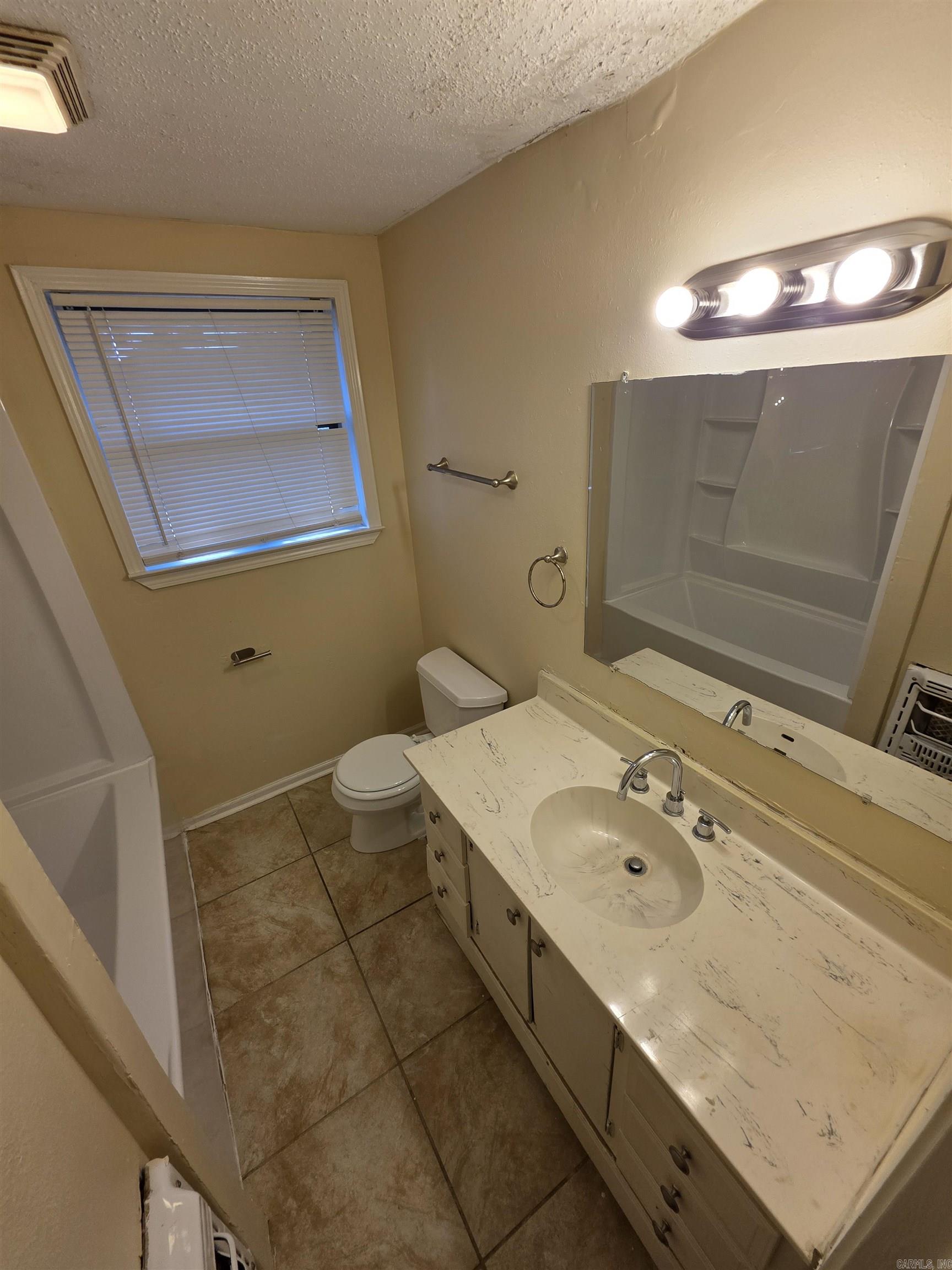 HAMILTON & BRACK - Residential