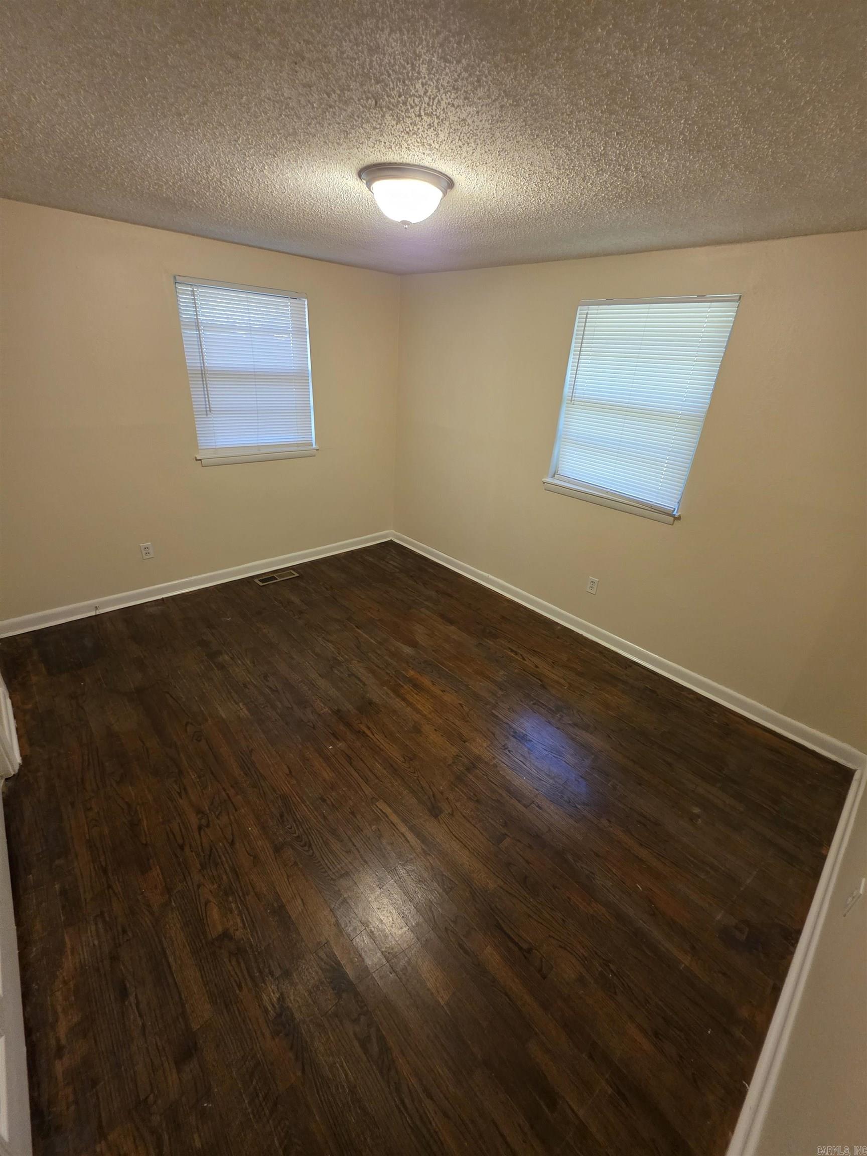 HAMILTON & BRACK - Residential