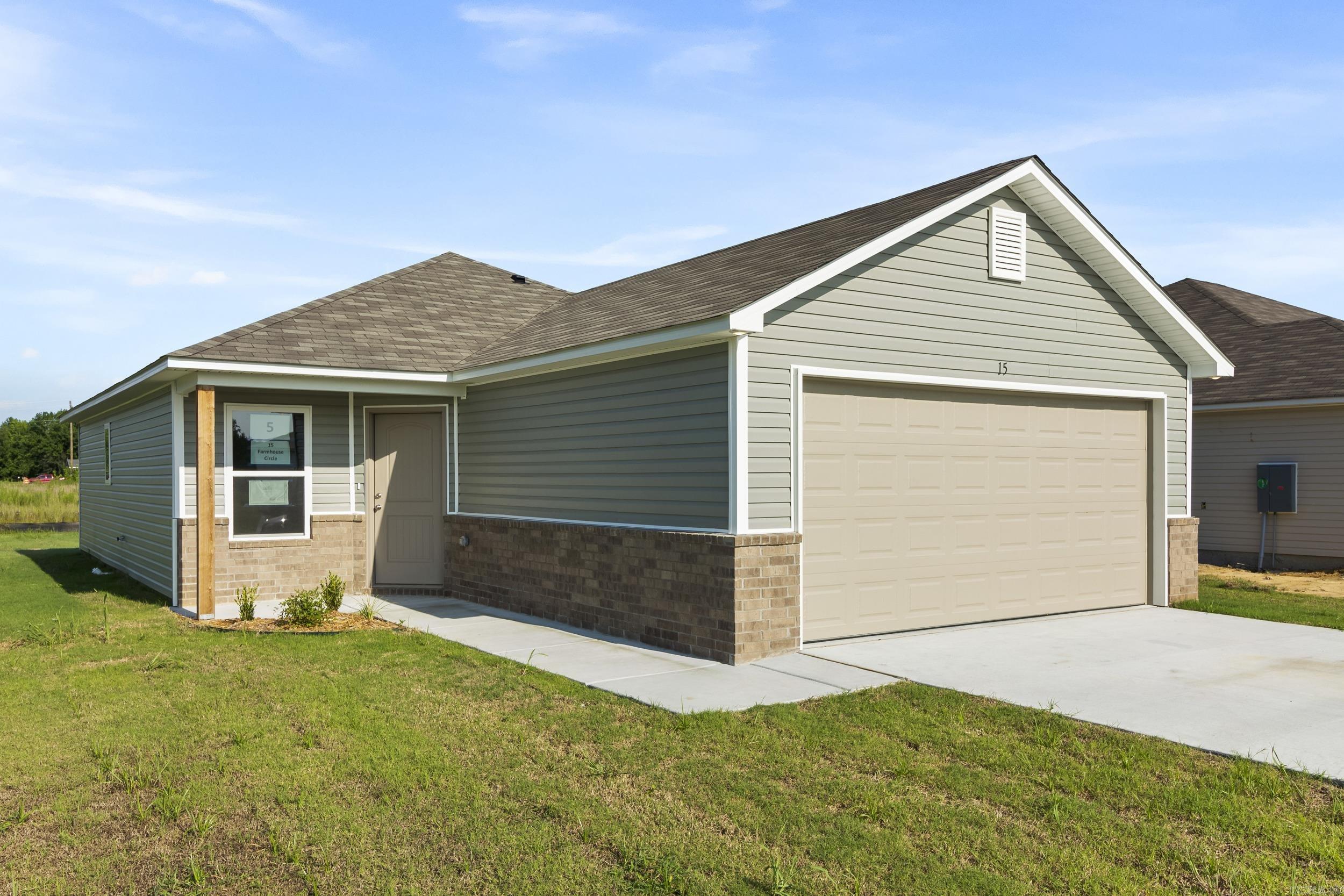 HILL FARM - Residential