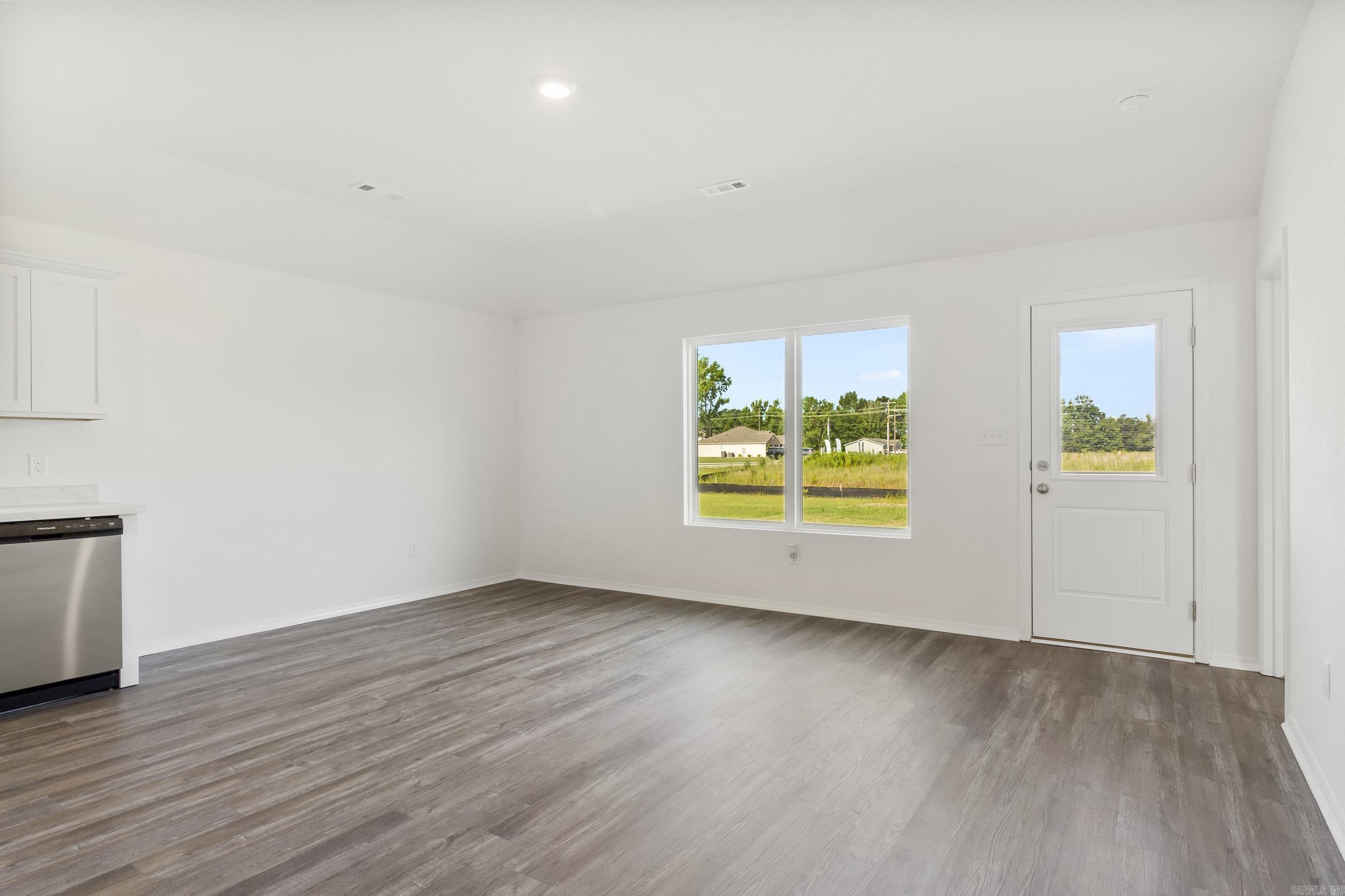 HILL FARM - Residential