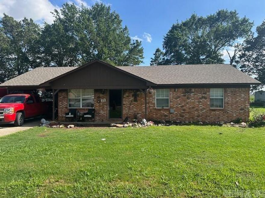 Great brick home  ****AGENTS SEE REMARKS****