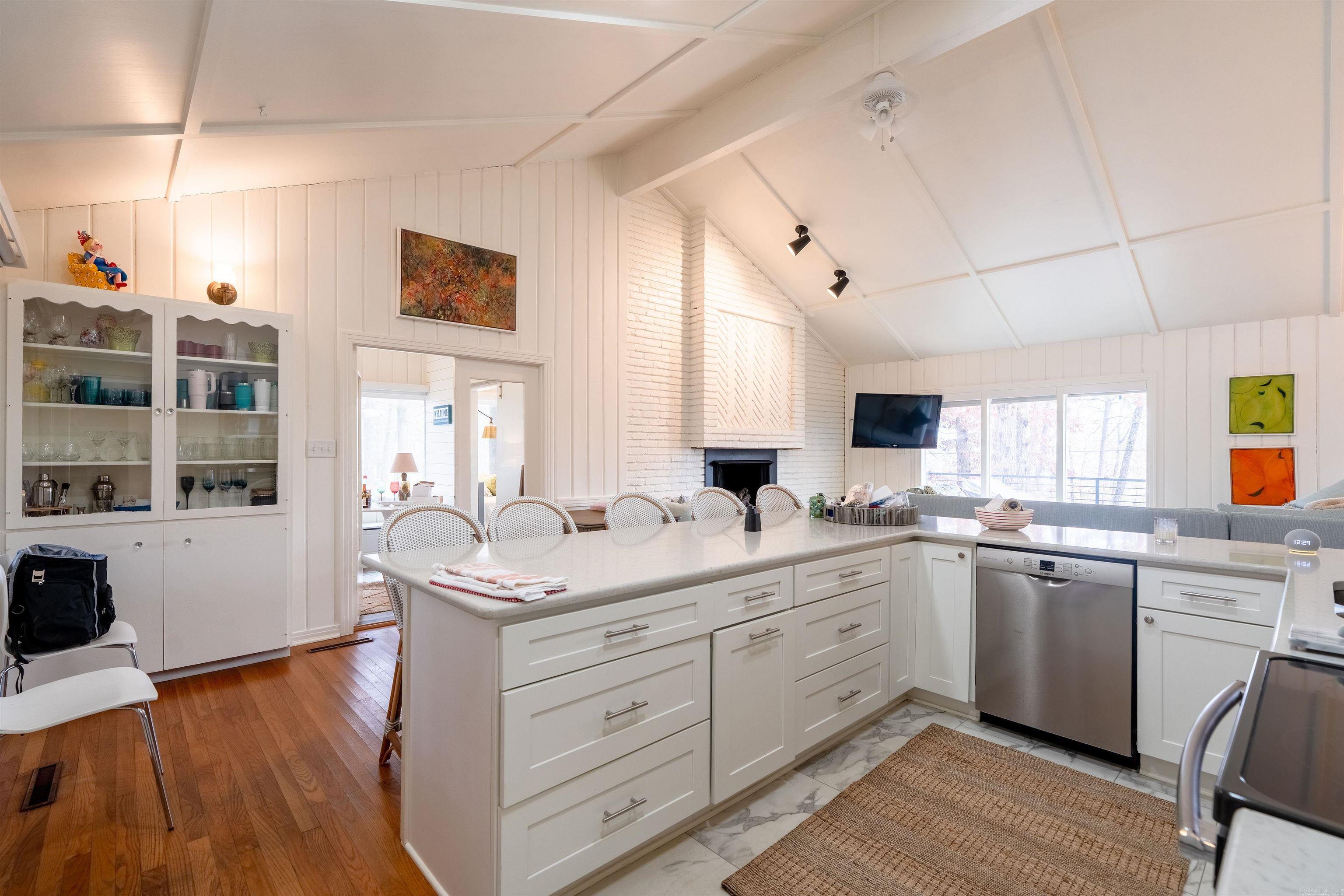 Eden Isle - Residential