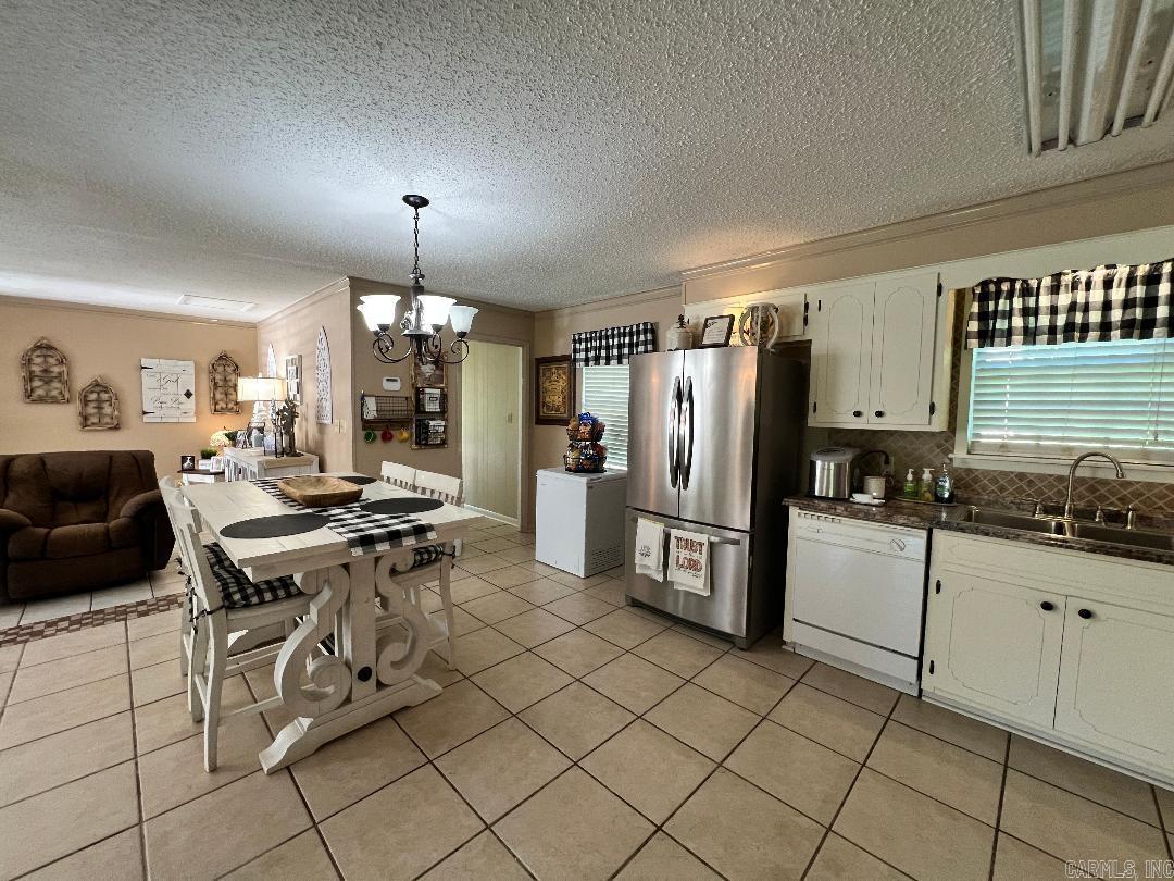 Western Meadows - Residential