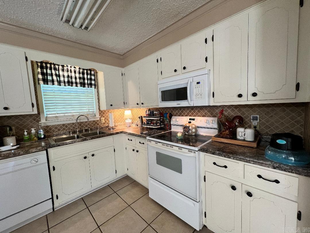 Western Meadows - Residential