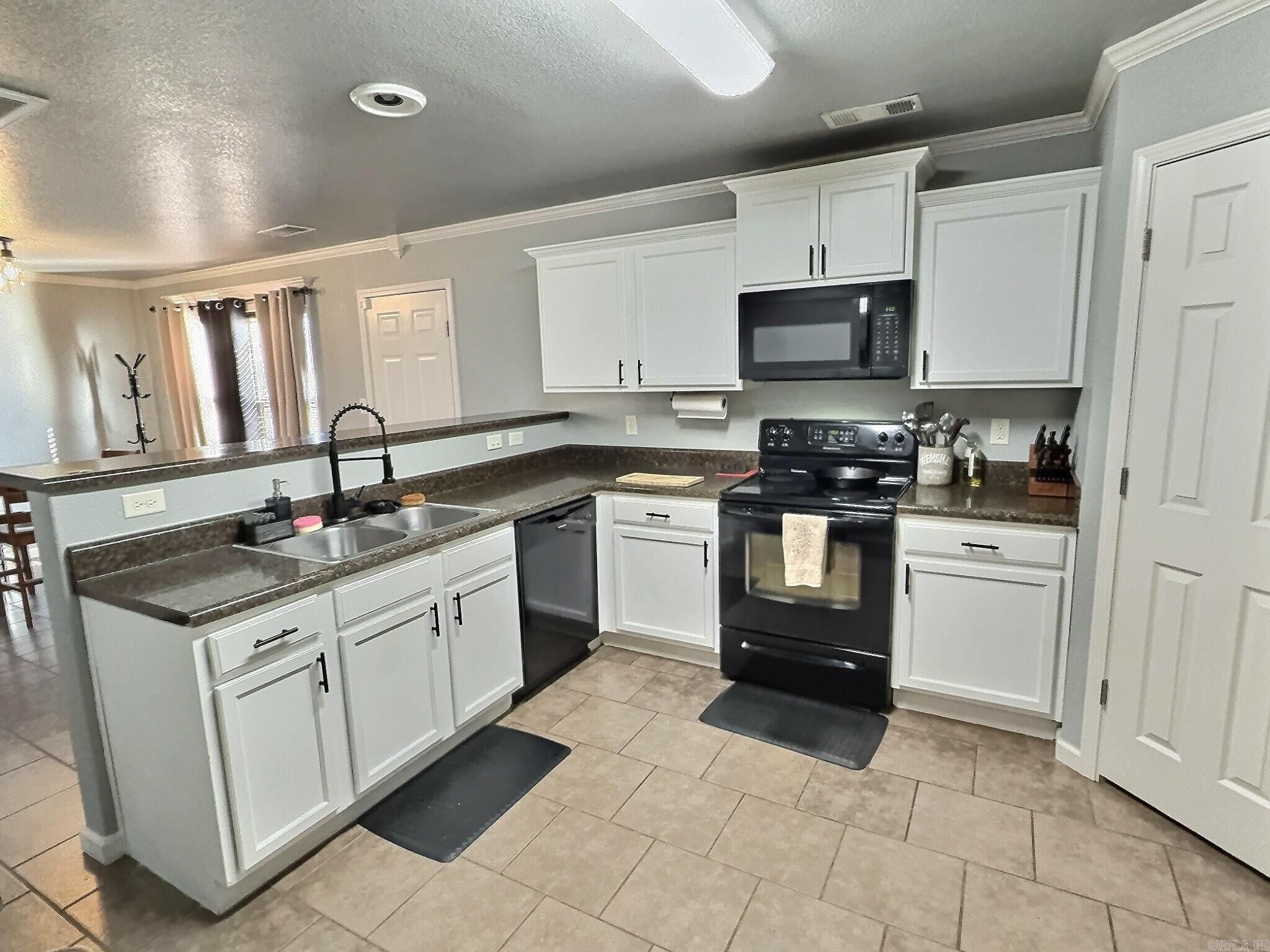 SOUTHERN COMFORT ESTATES - Residential