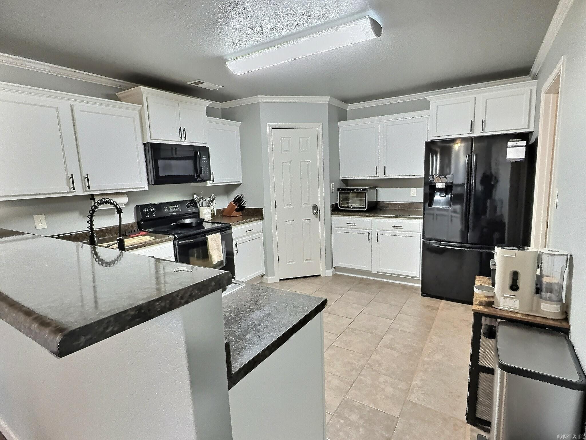 SOUTHERN COMFORT ESTATES - Residential