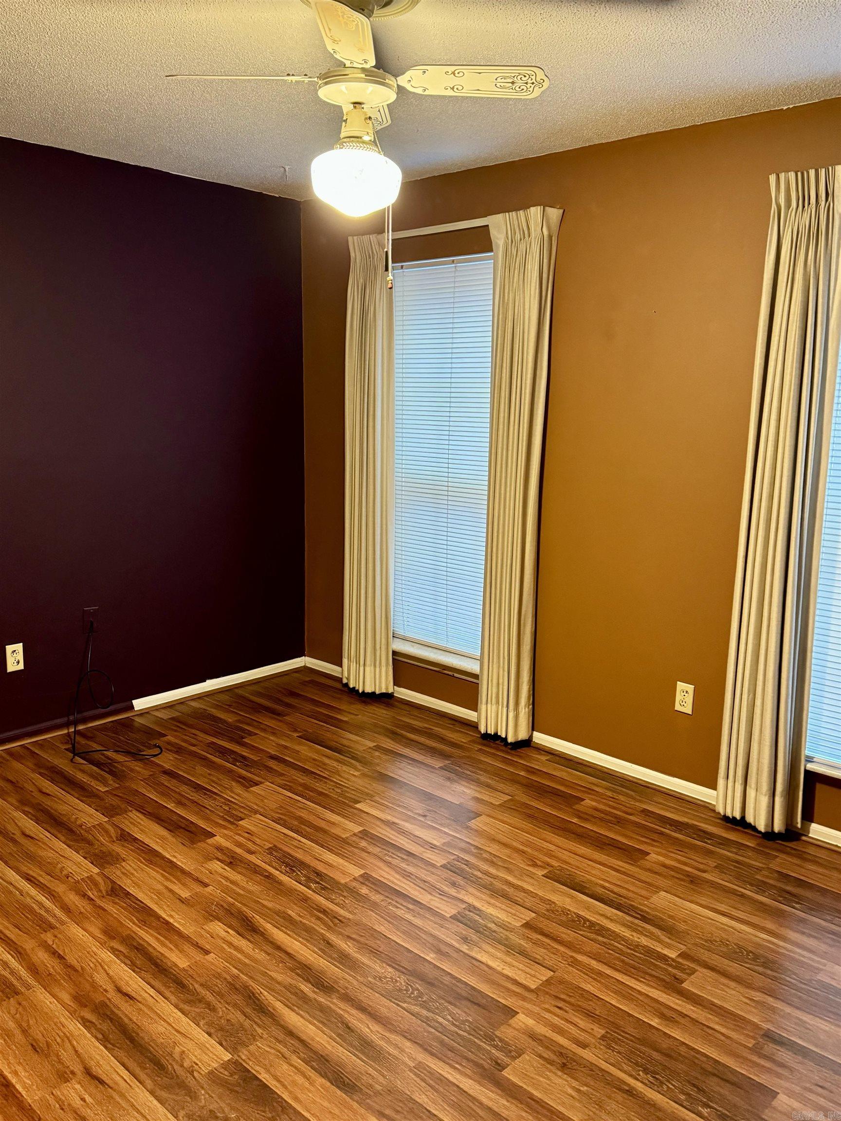 ROBIN HOOD ADD - Residential