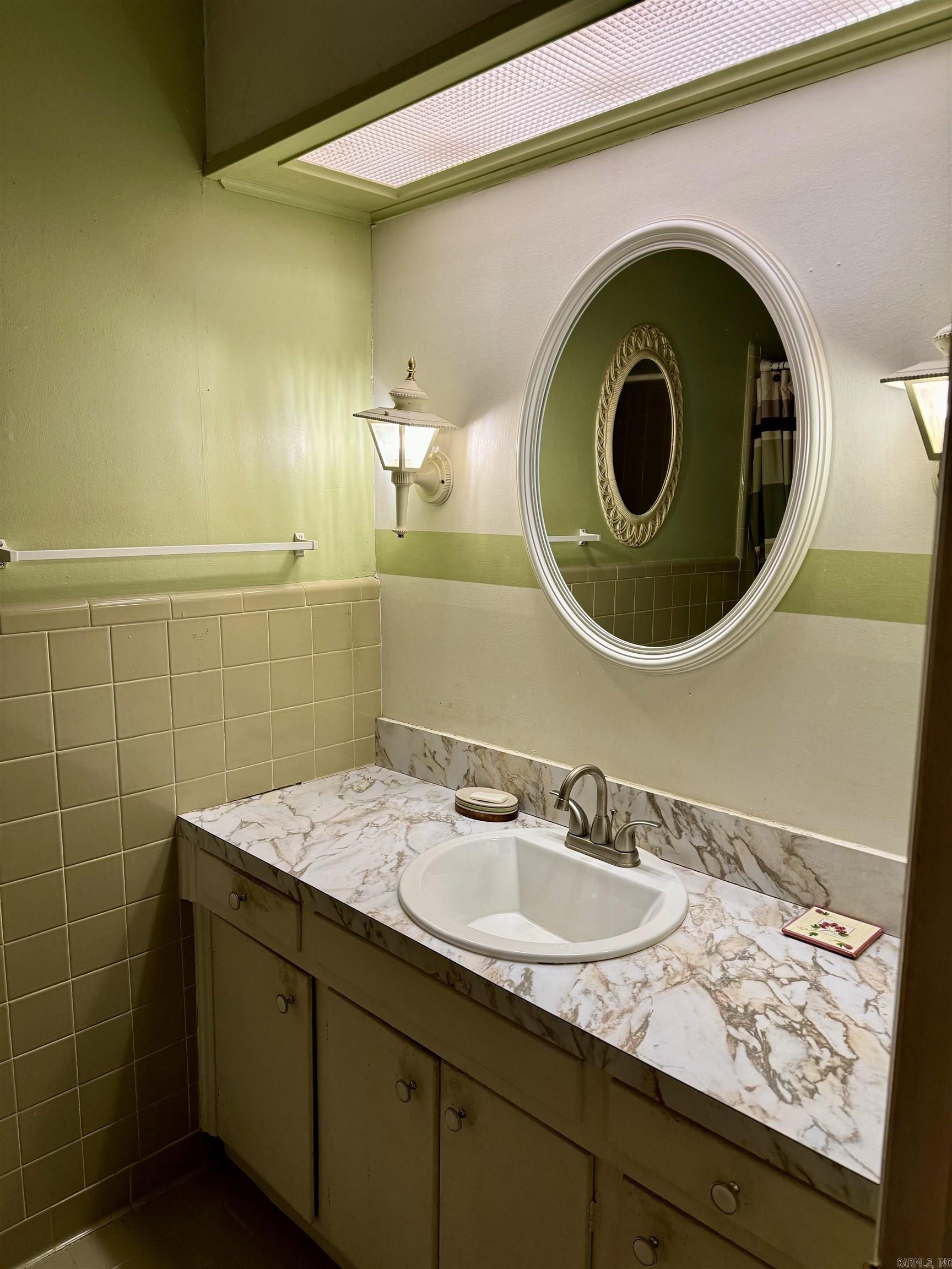 ROBIN HOOD ADD - Residential