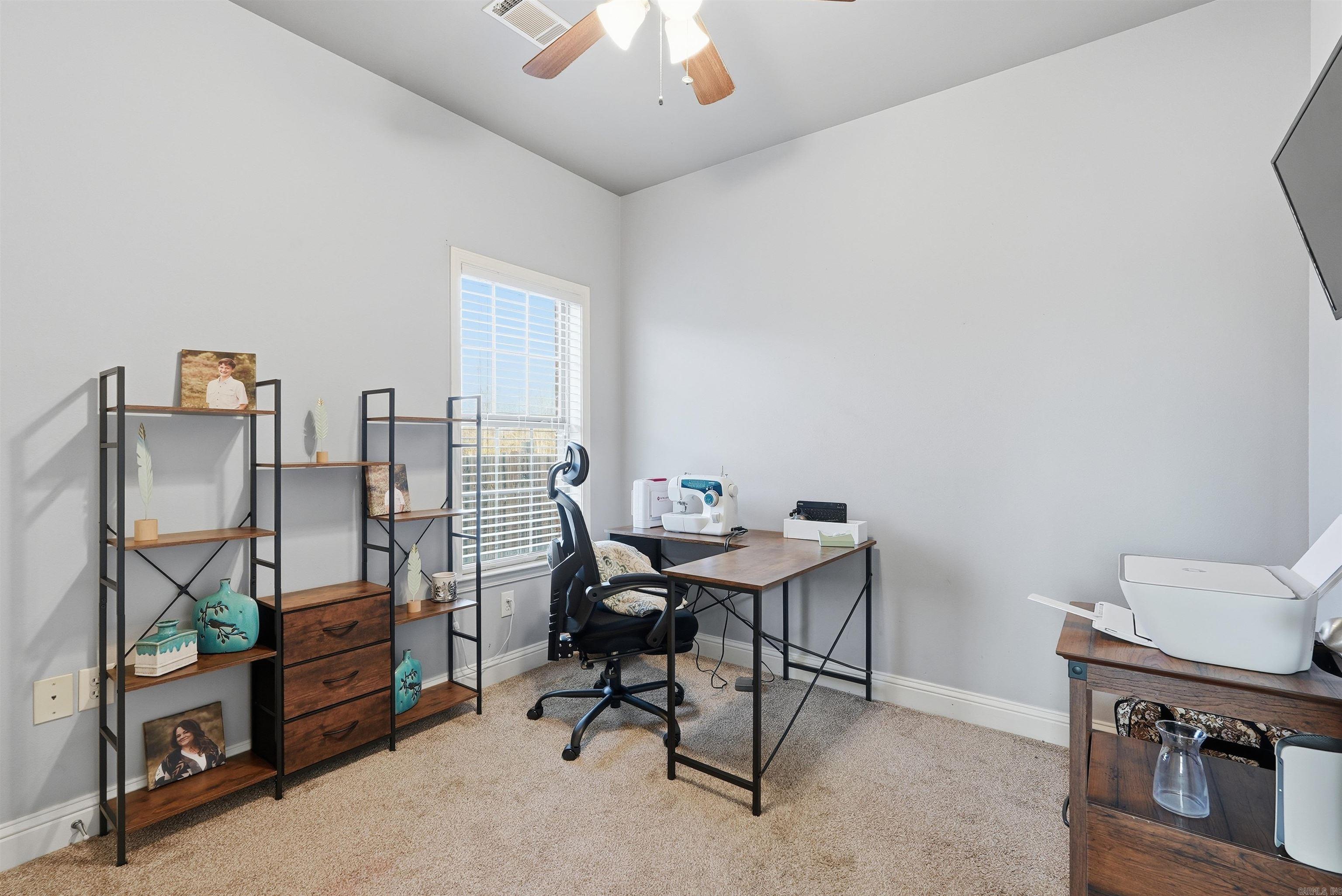 HUNTER HEIGHTS - Residential