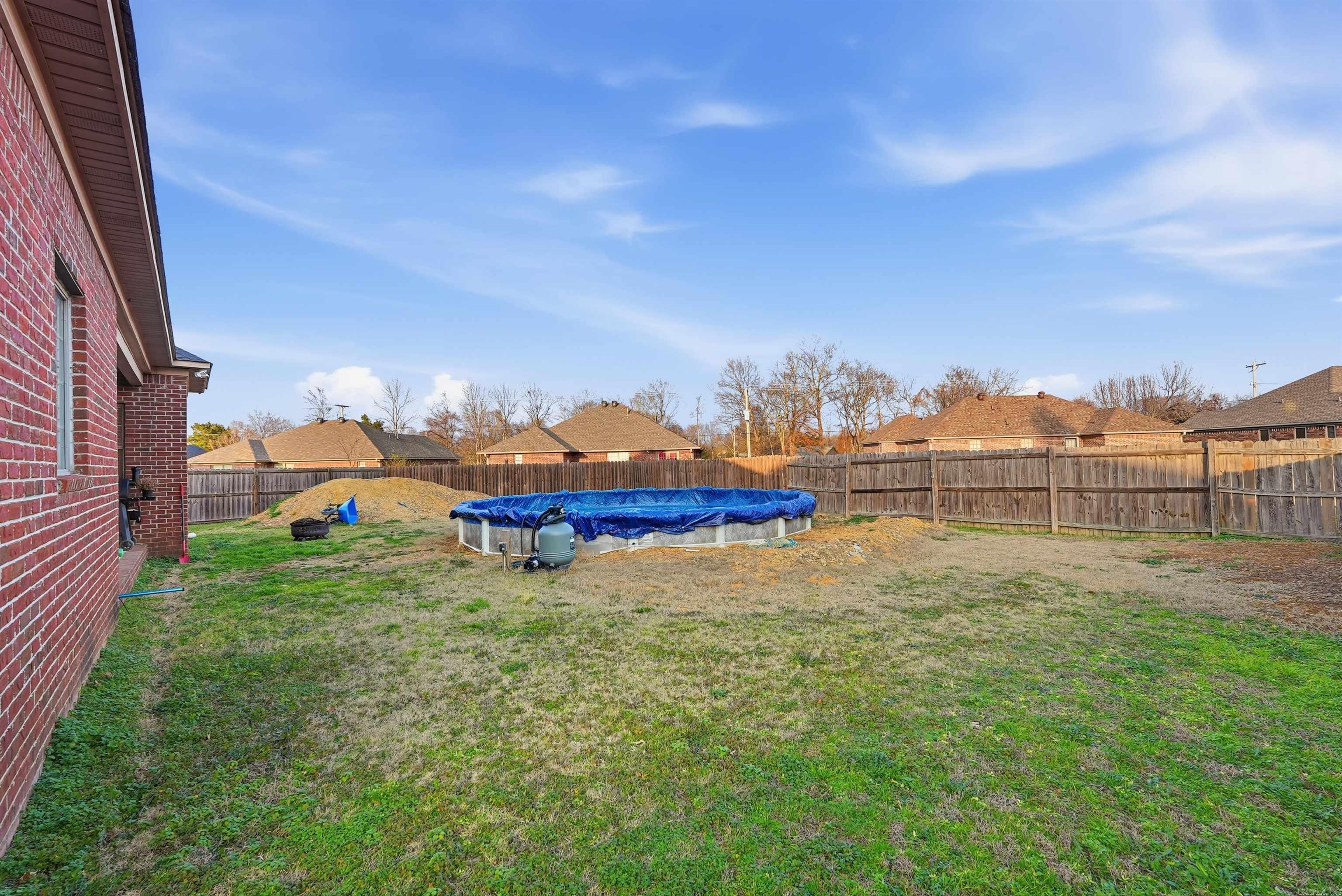 HUNTER HEIGHTS - Residential