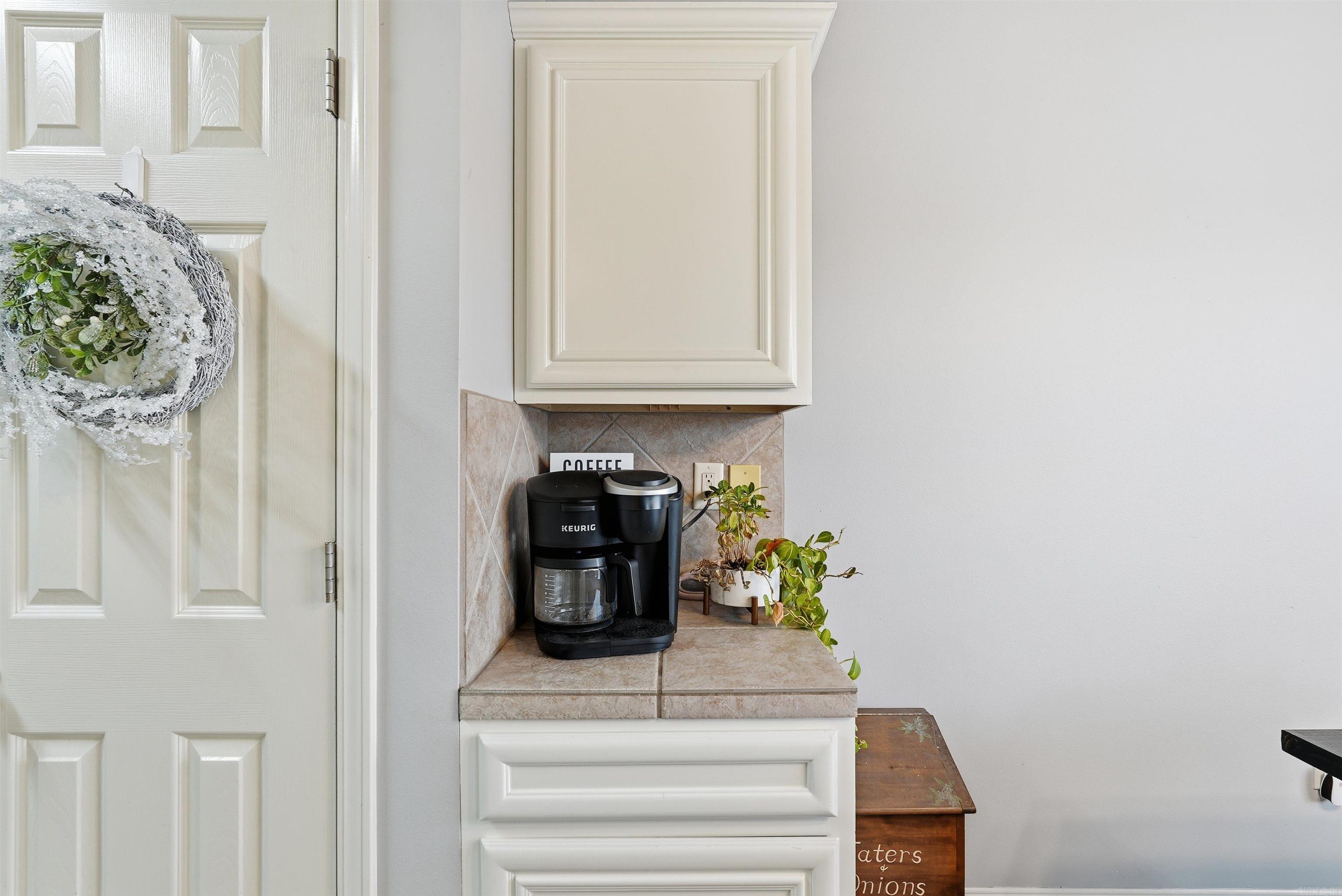 HUNTER HEIGHTS - Residential