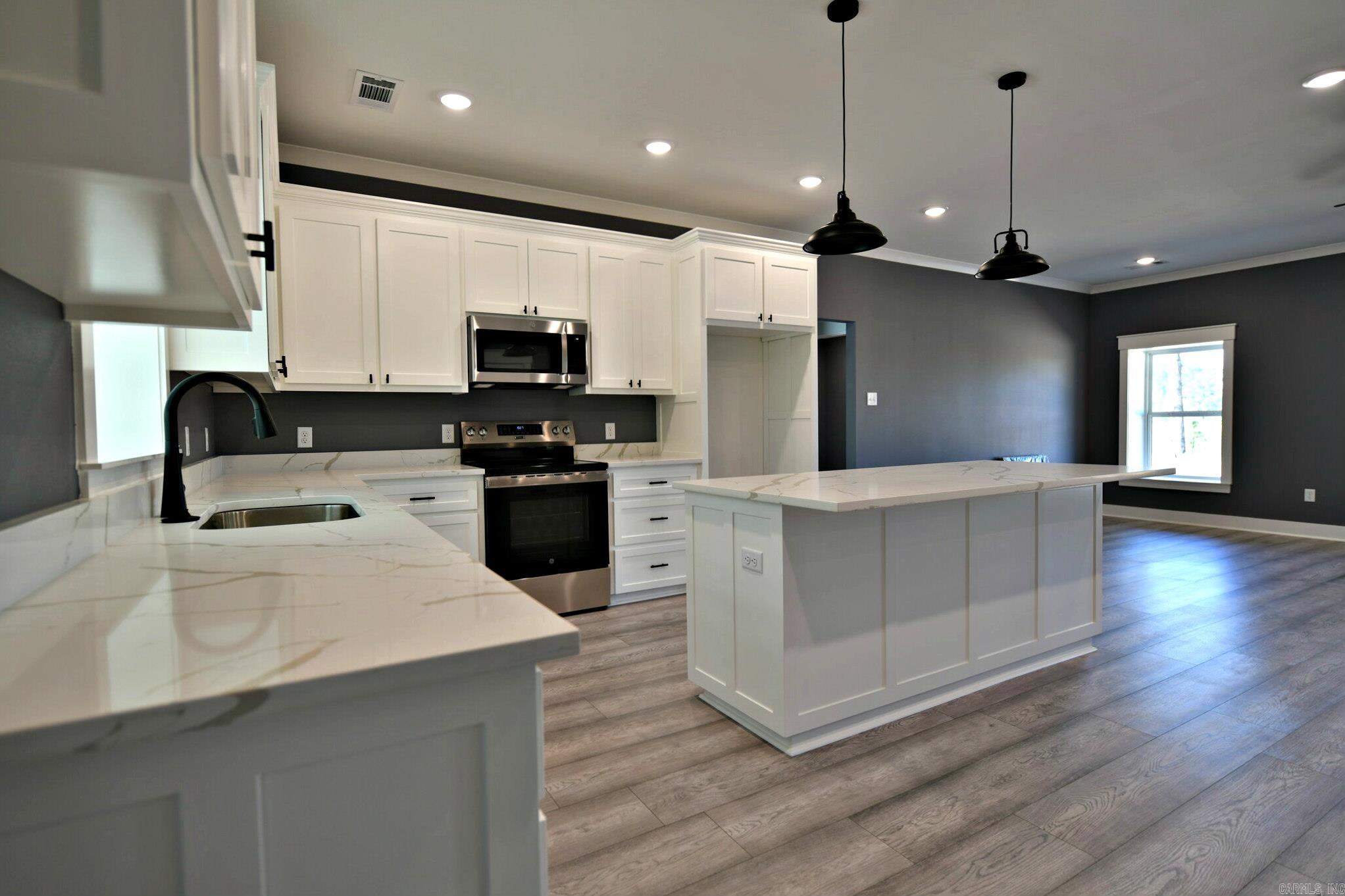 MKT Trust Co - Residential