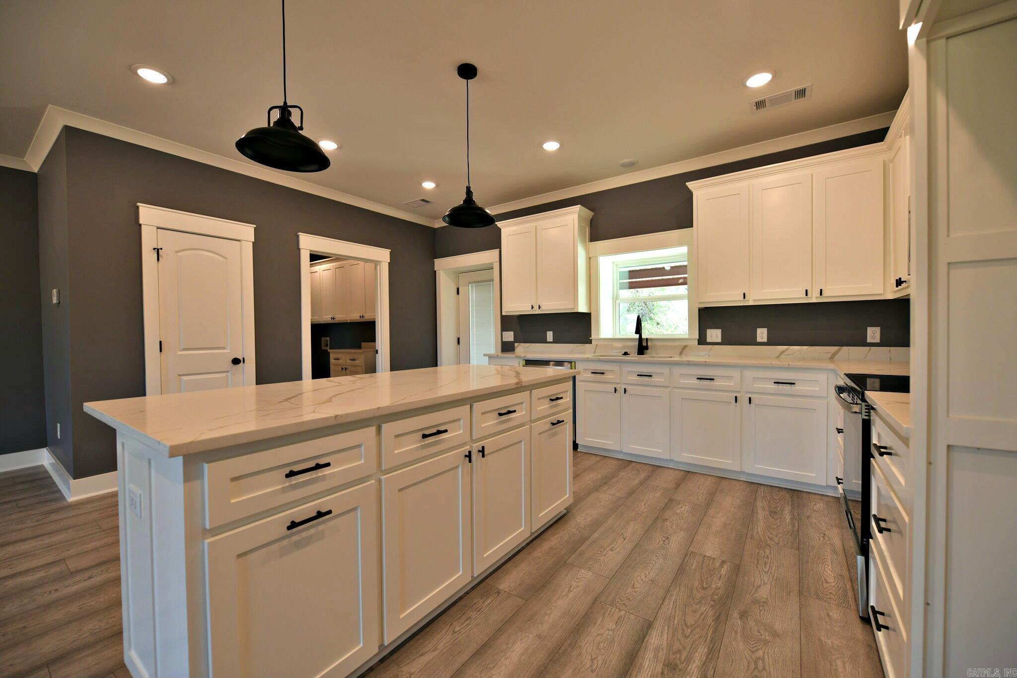 MKT Trust Co - Residential