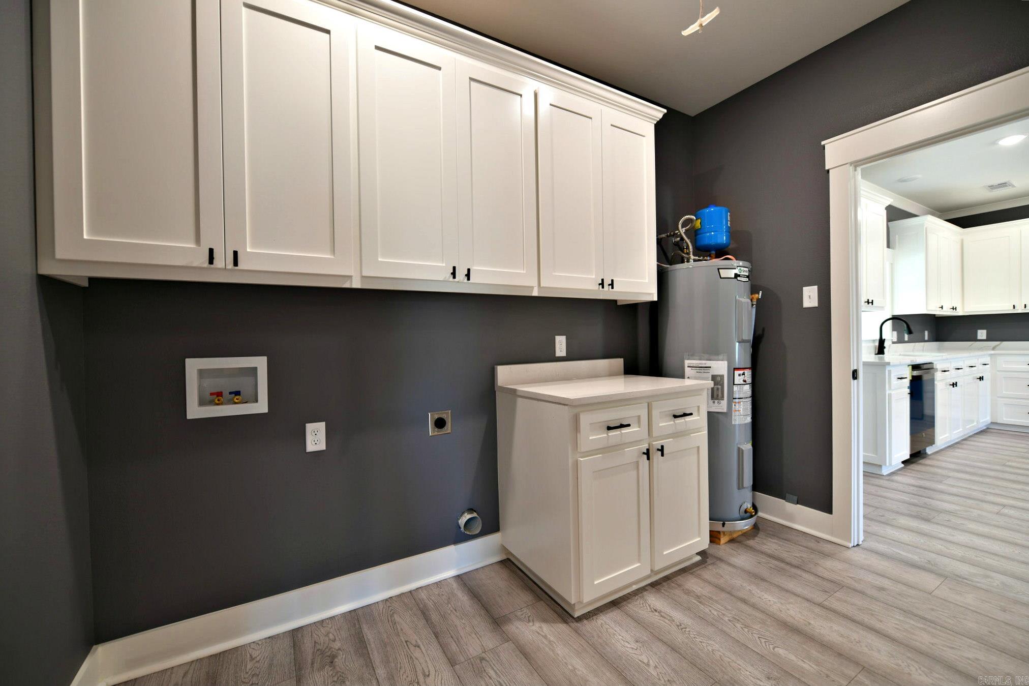 MKT Trust Co - Residential