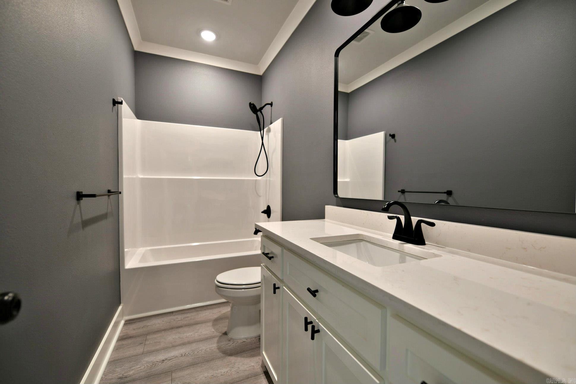 MKT Trust Co - Residential