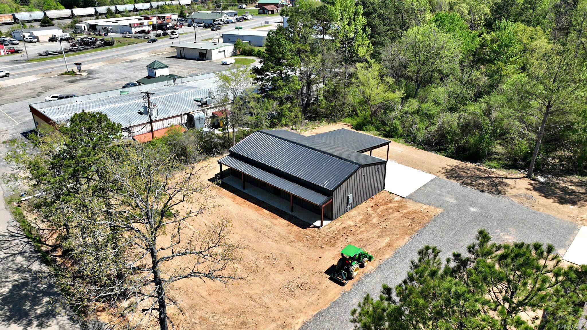 MKT Trust Co - Residential