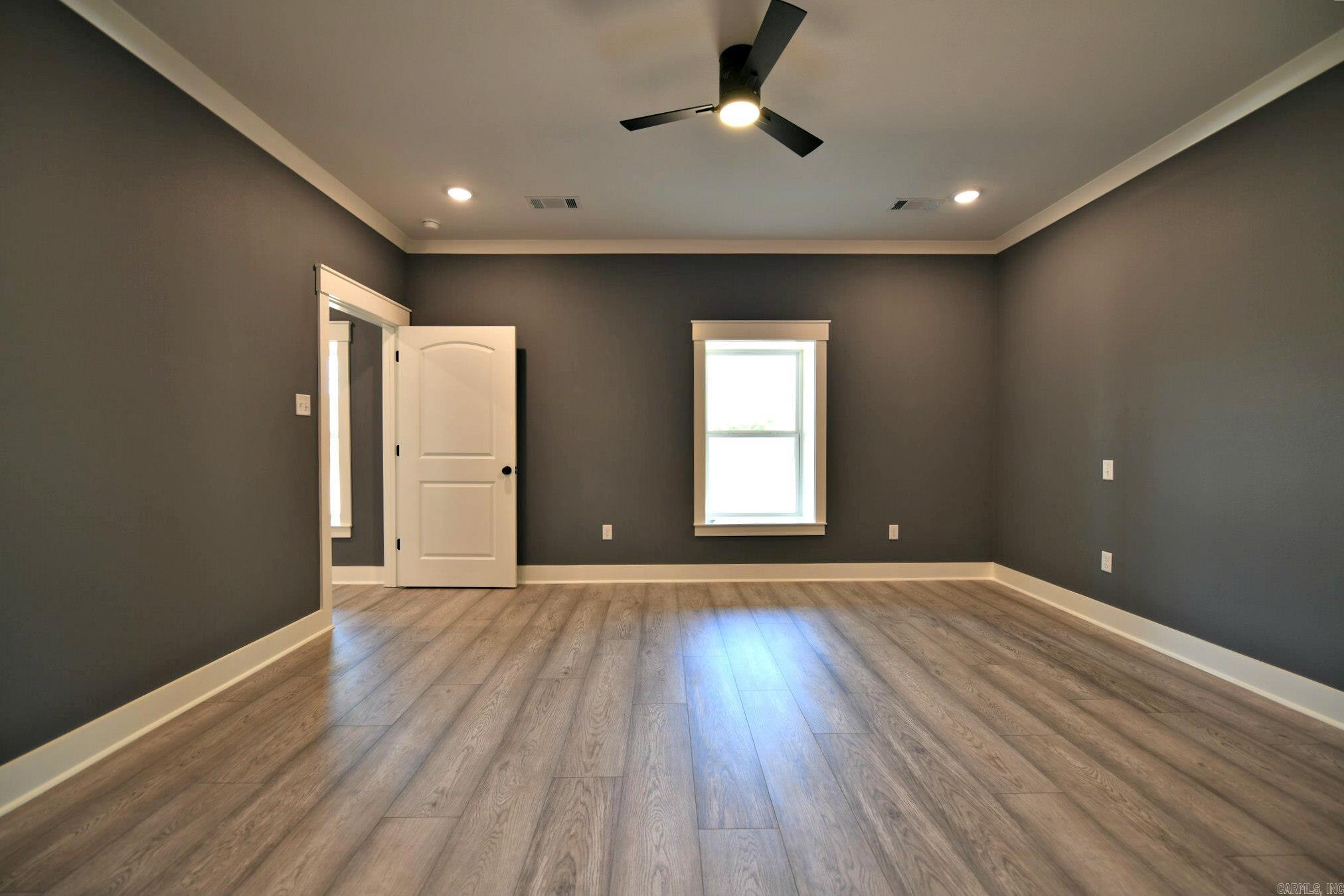 MKT Trust Co - Residential