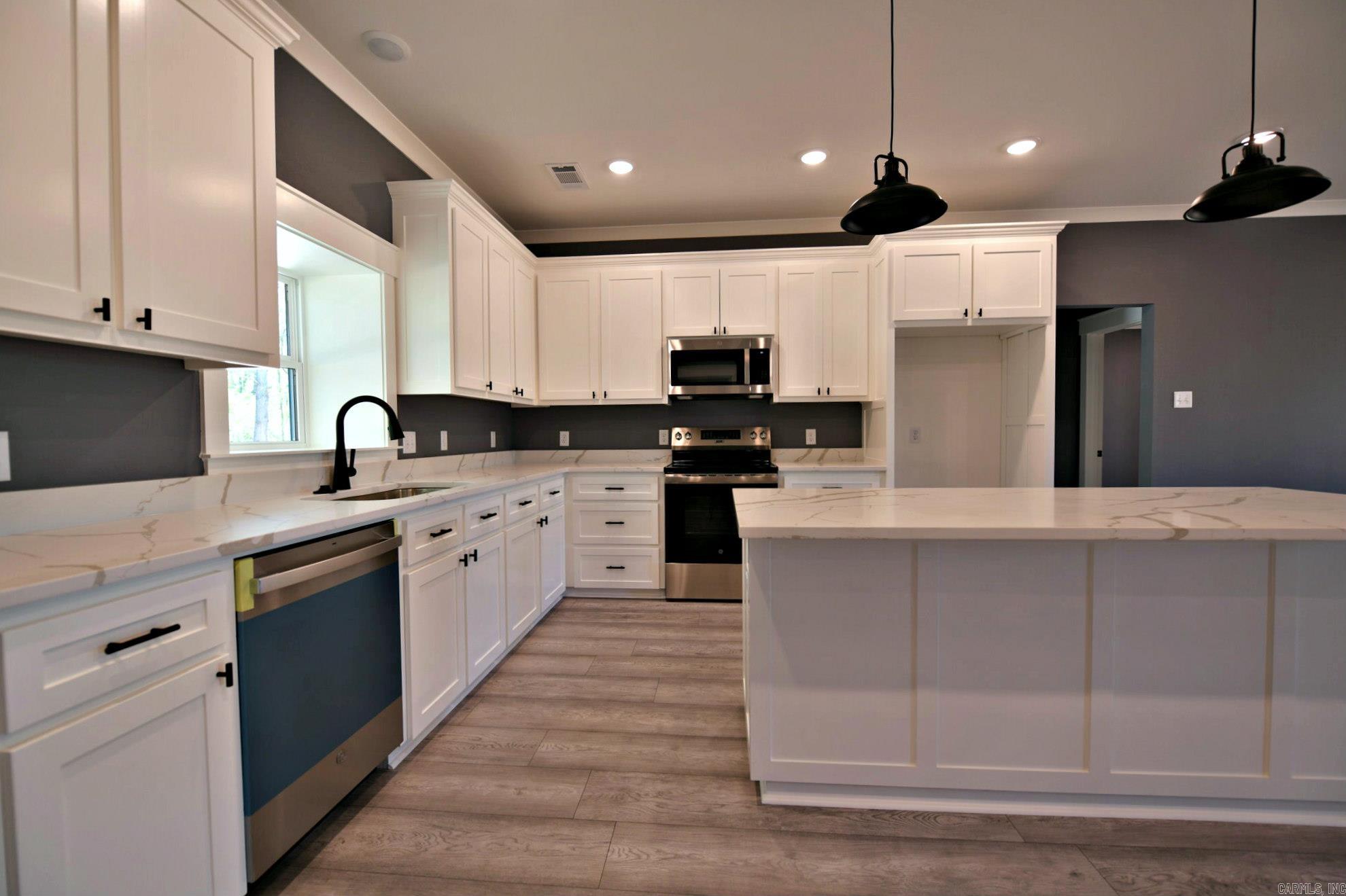 MKT Trust Co - Residential