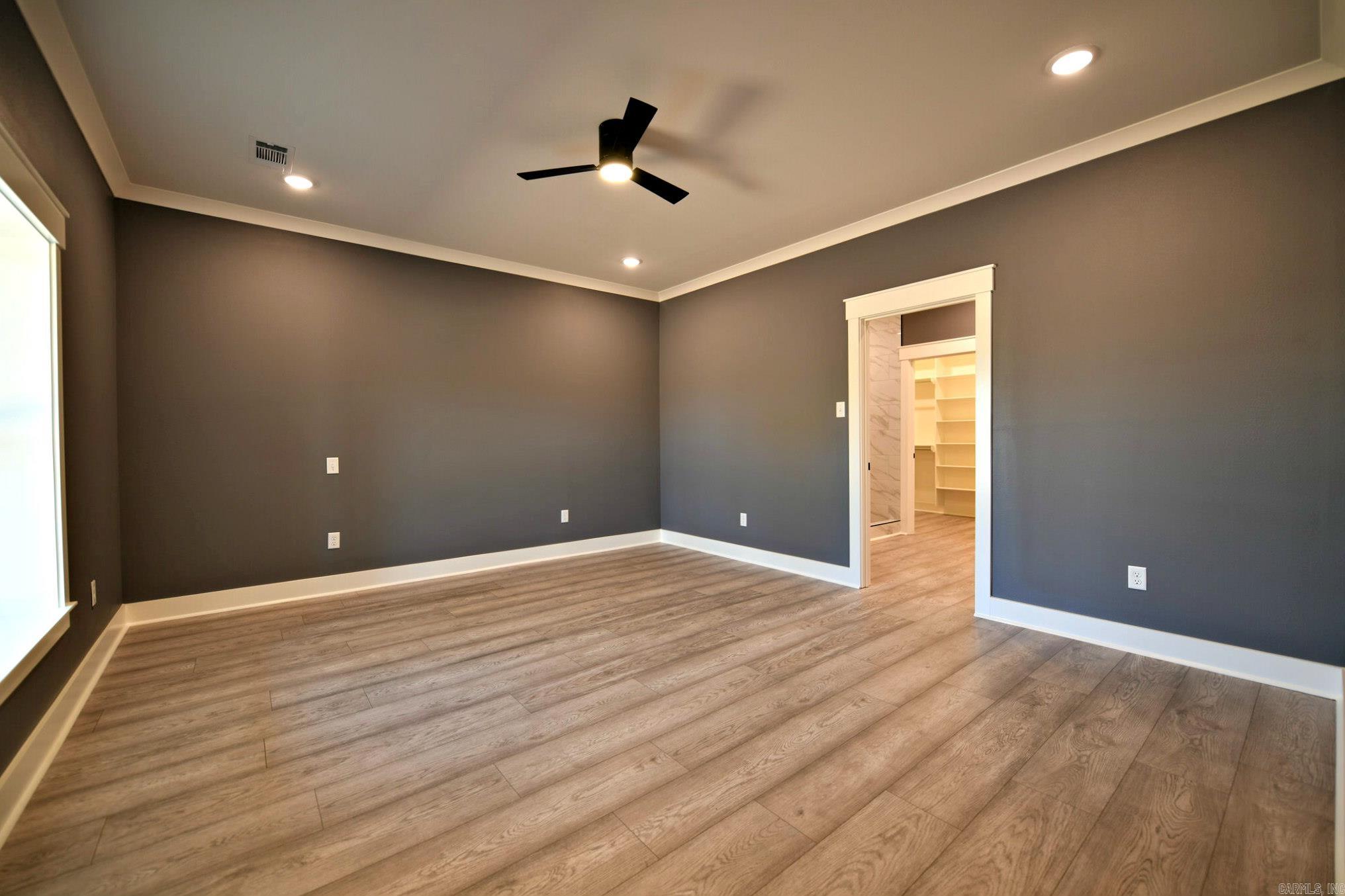 MKT Trust Co - Residential