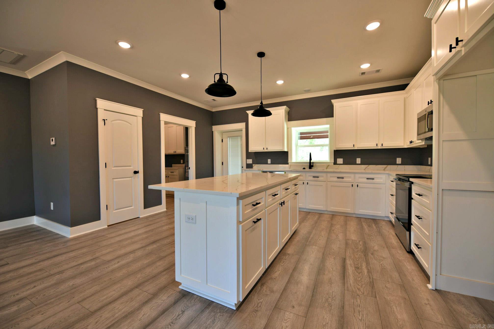 MKT Trust Co - Residential