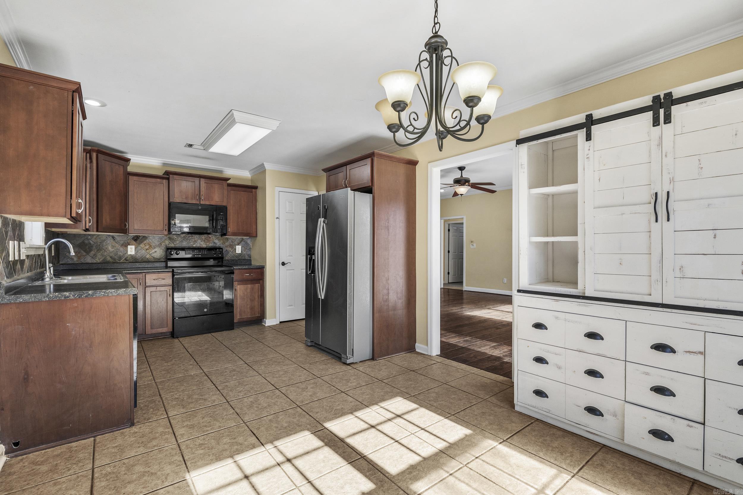 HILLTOP ADDITION - Residential