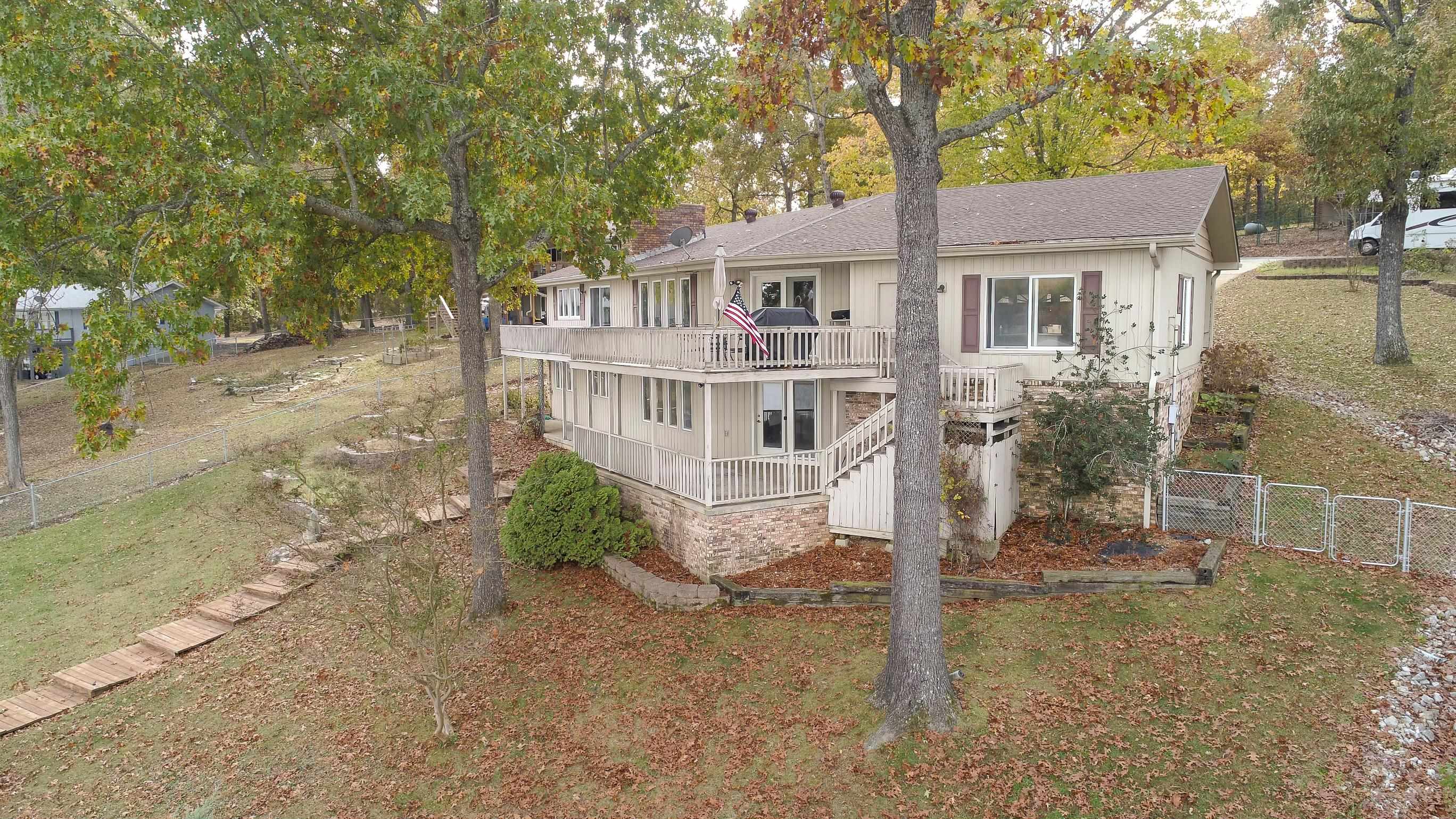 CROWN VIEW - Residential