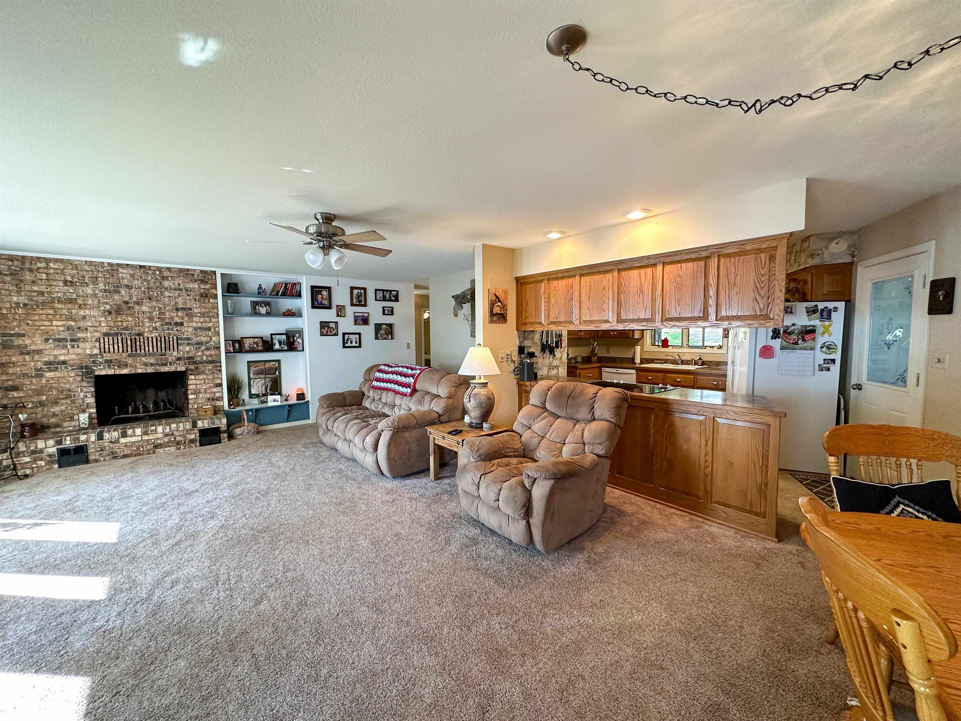 CROWN VIEW - Residential