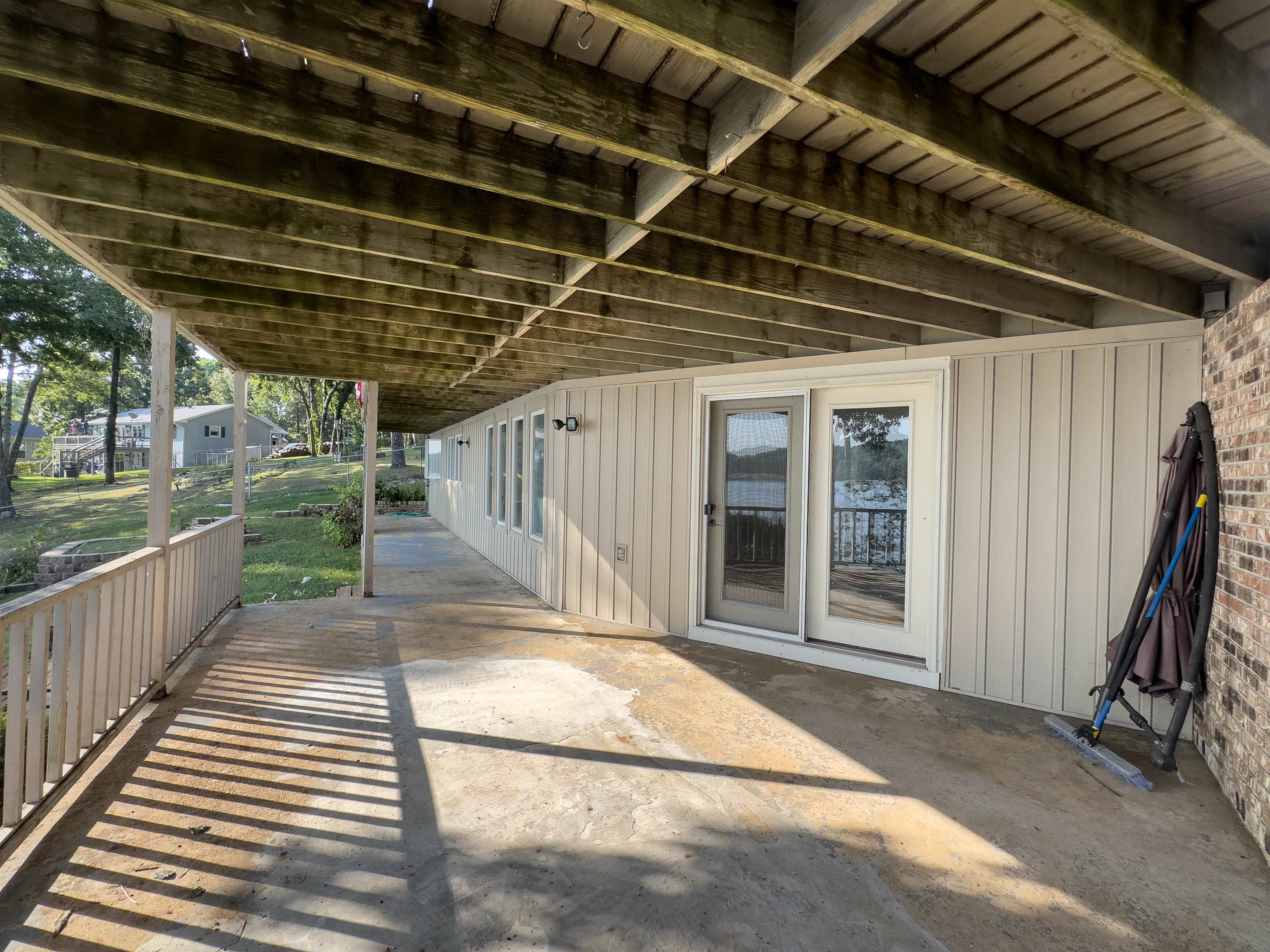 CROWN VIEW - Residential