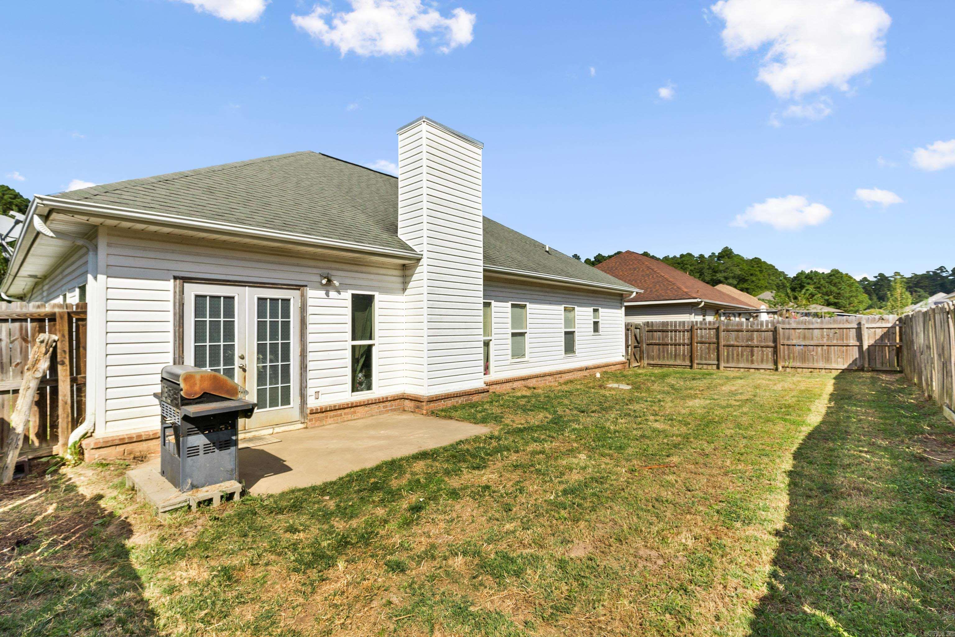 WISTERIA VINEYARD - Residential