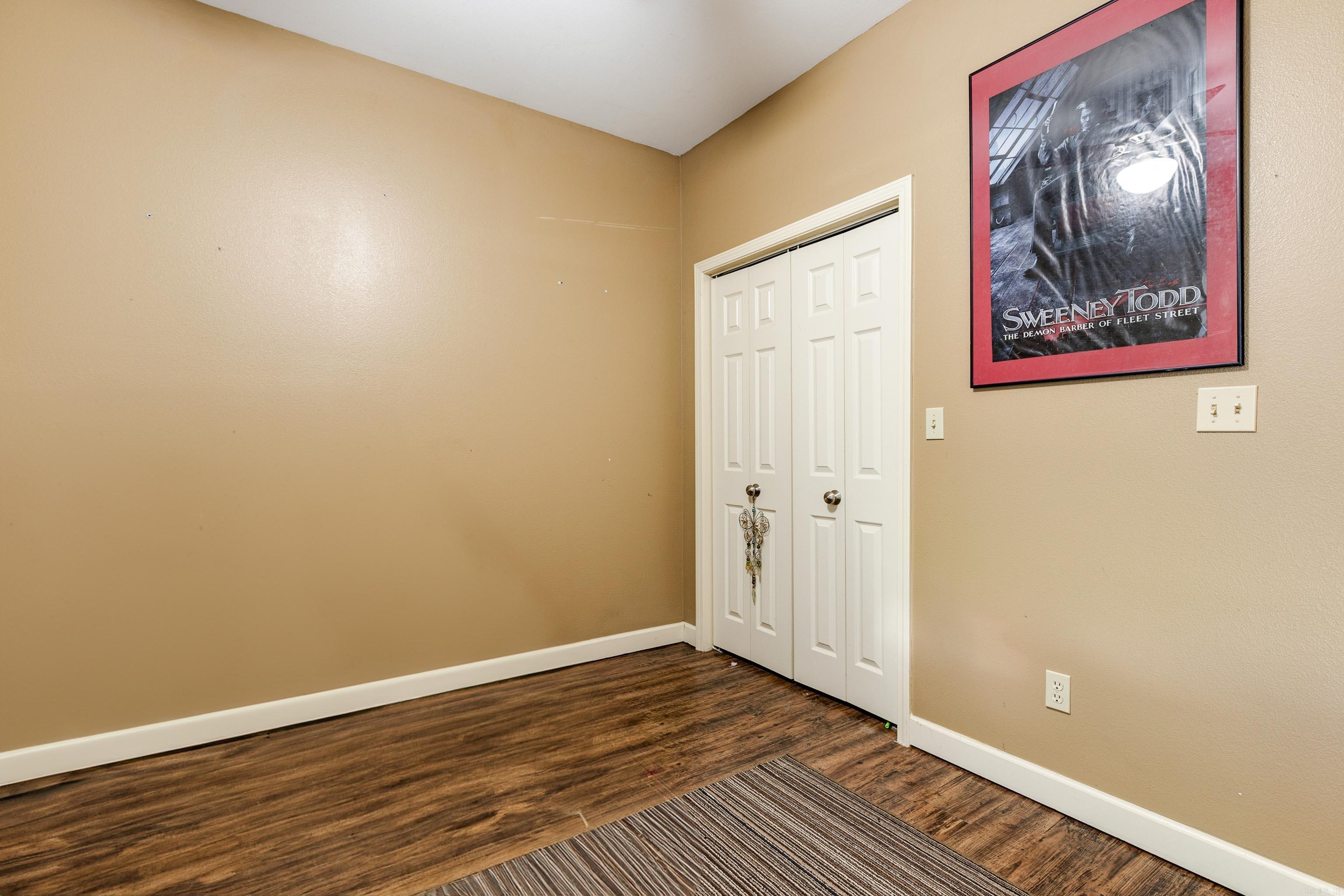 WISTERIA VINEYARD - Residential