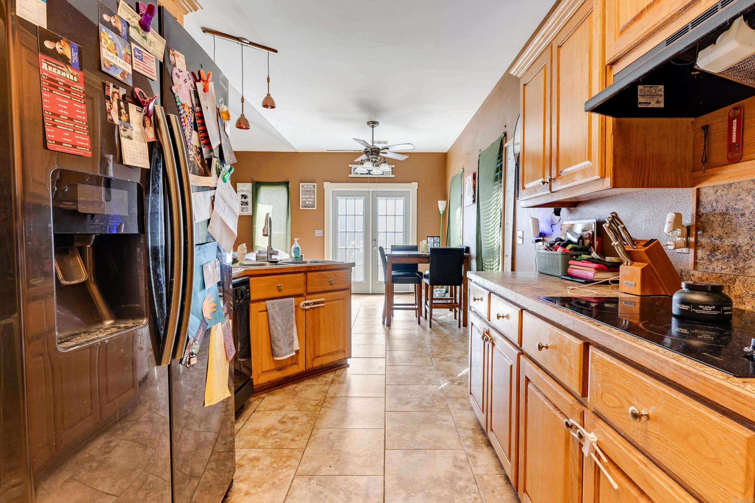 WISTERIA VINEYARD - Residential