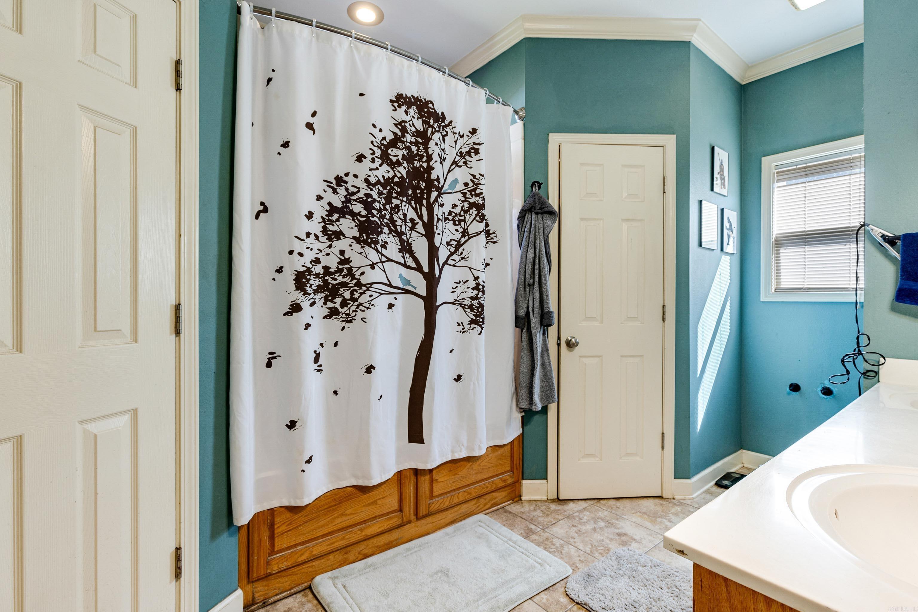 WISTERIA VINEYARD - Residential