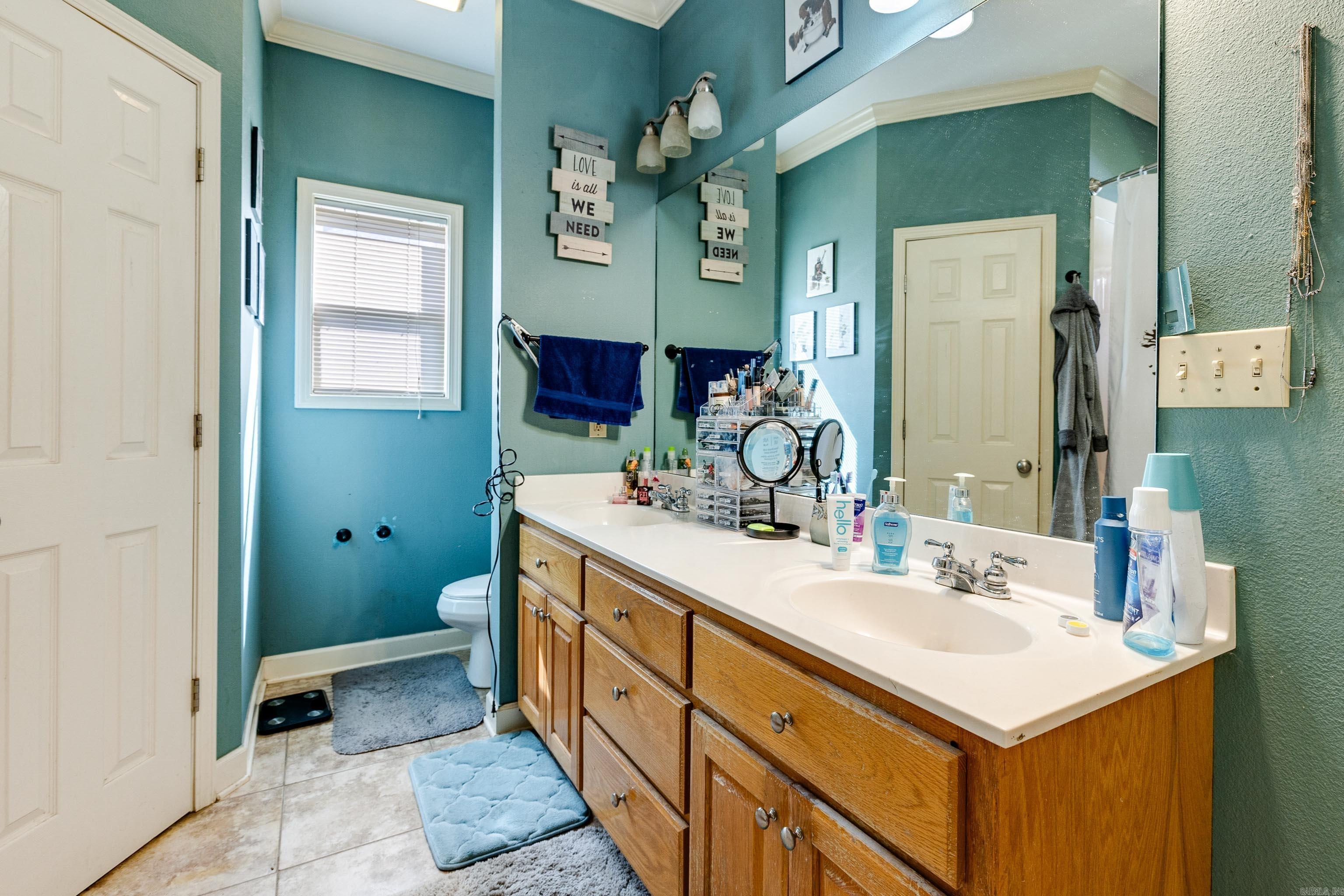 WISTERIA VINEYARD - Residential