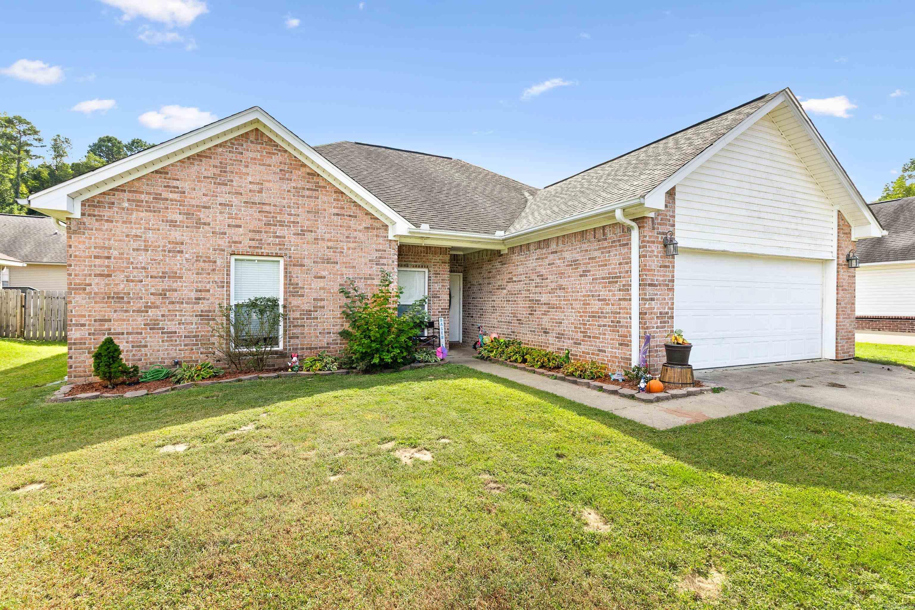 WISTERIA VINEYARD - Residential