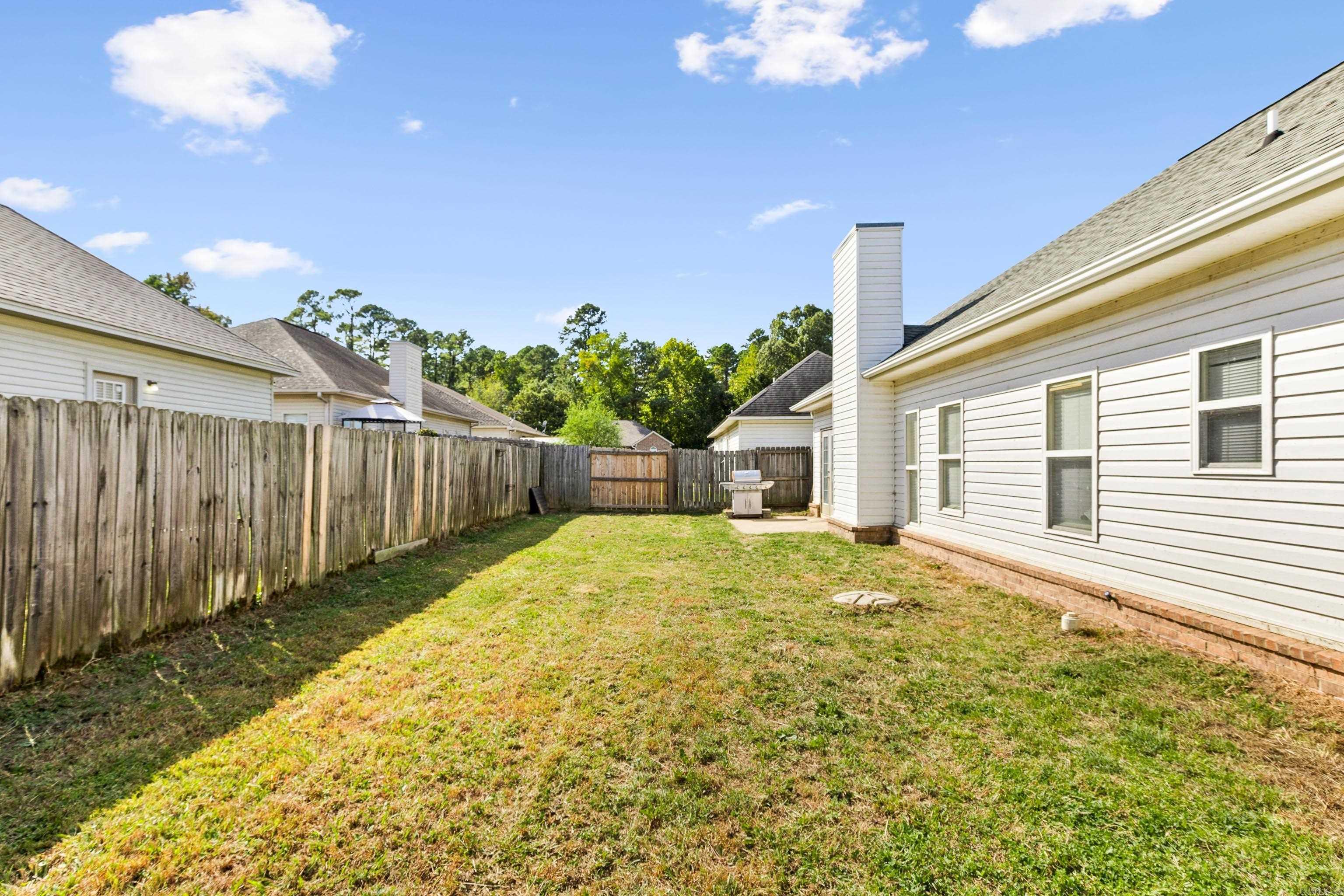 WISTERIA VINEYARD - Residential