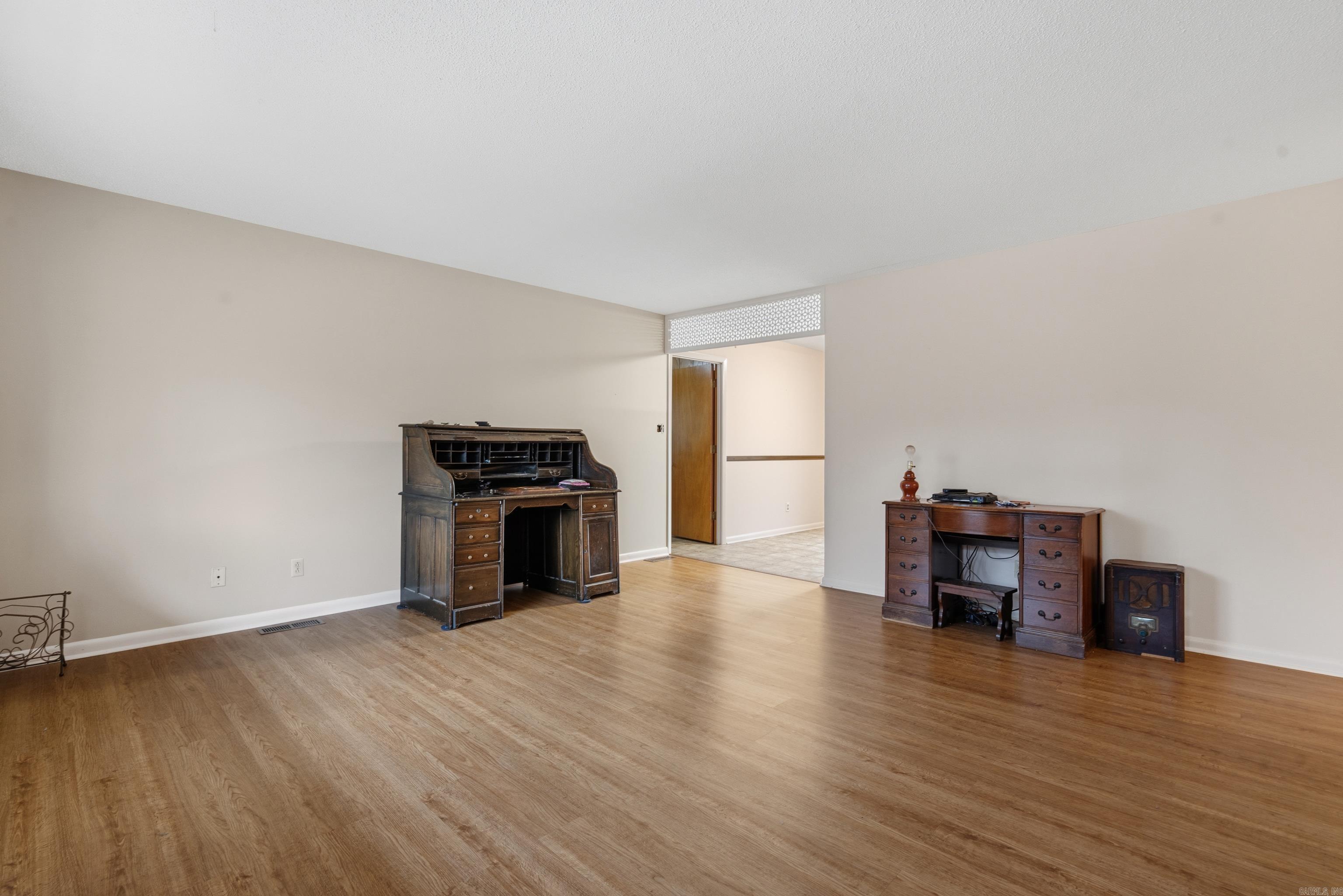 Hot Springs Outside - Residential