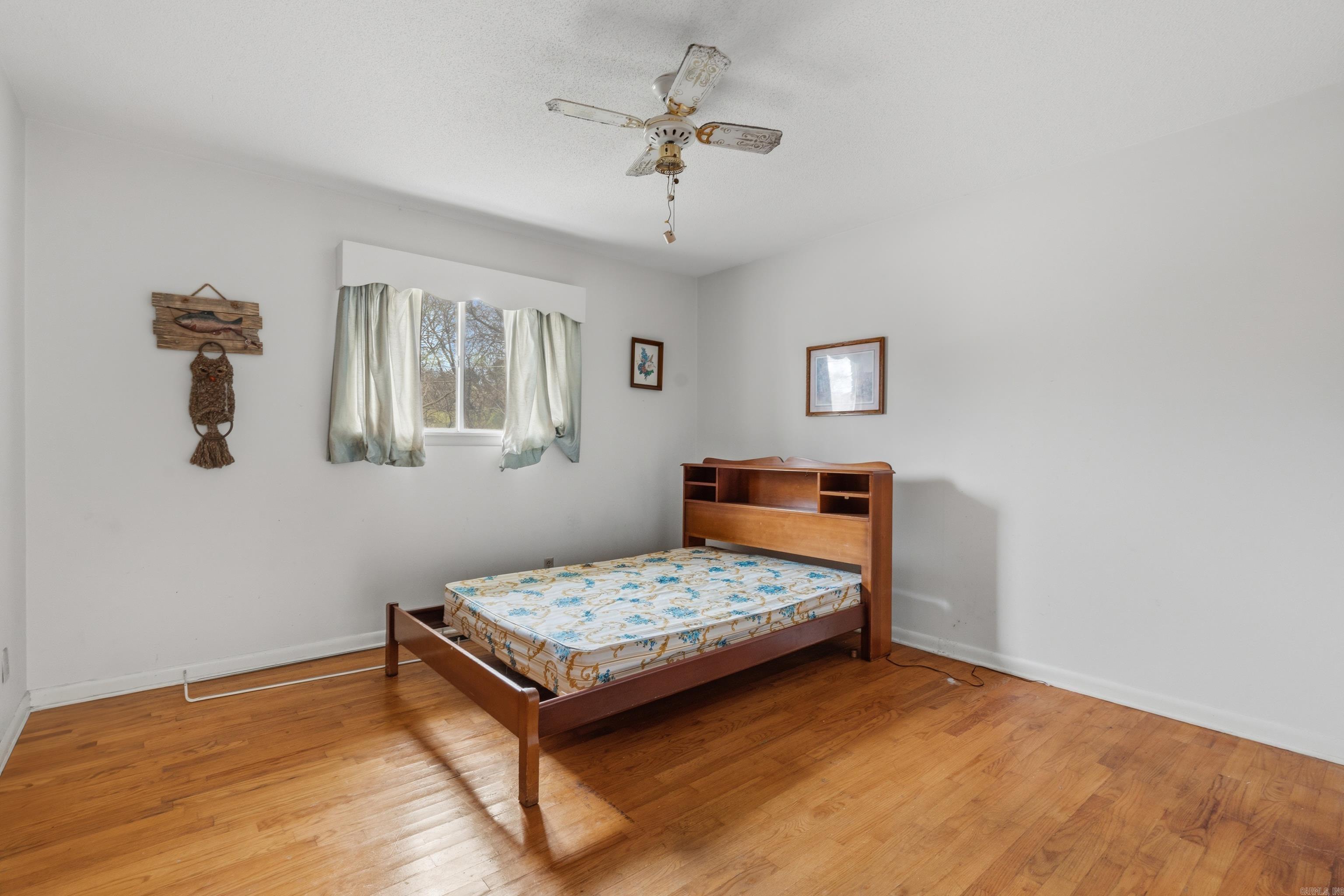 Hot Springs Outside - Residential