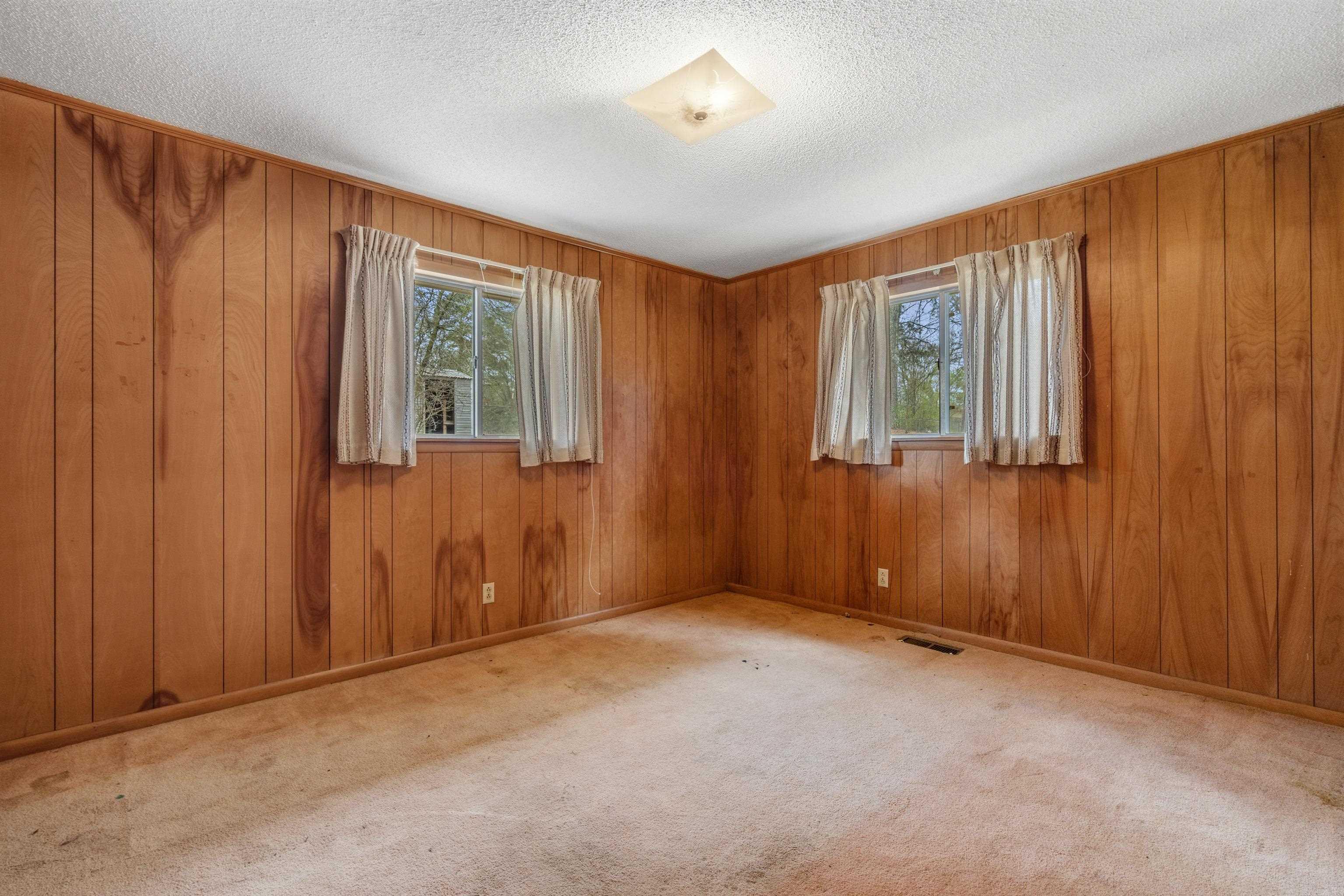 Hot Springs Outside - Residential