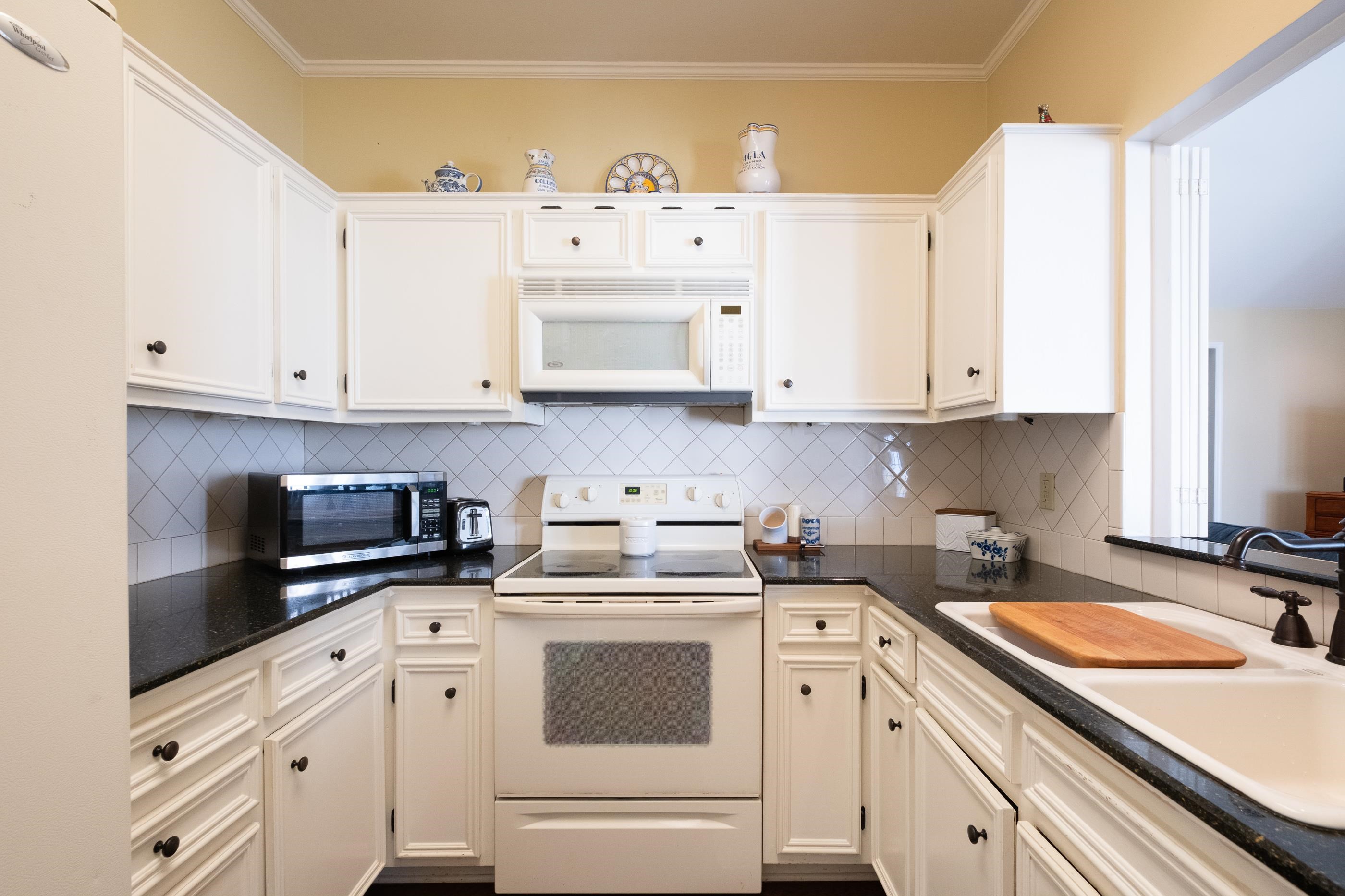 WINDSOR CT TOWNHOMES HPR - Residential